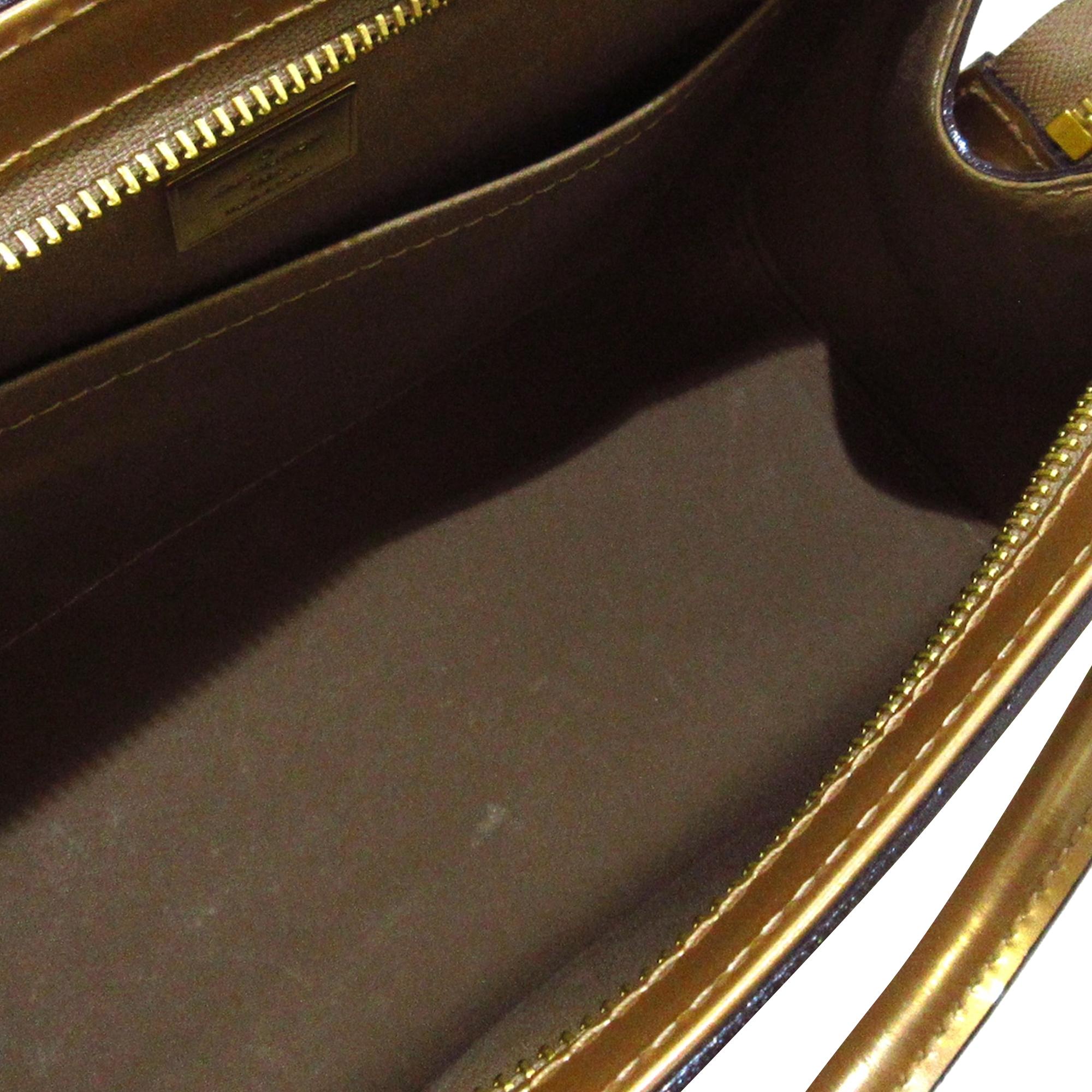 Louis Vuitton Monogram Vernis Brea PM (SHG-37406)