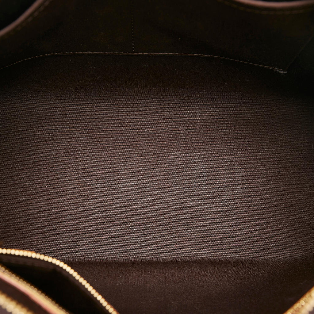 Louis Vuitton Monogram Vernis Brea (SHG-34282)