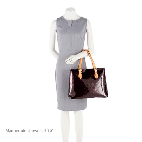 Louis Vuitton Monogram Vernis Brentwood Tote (SHF-19667)