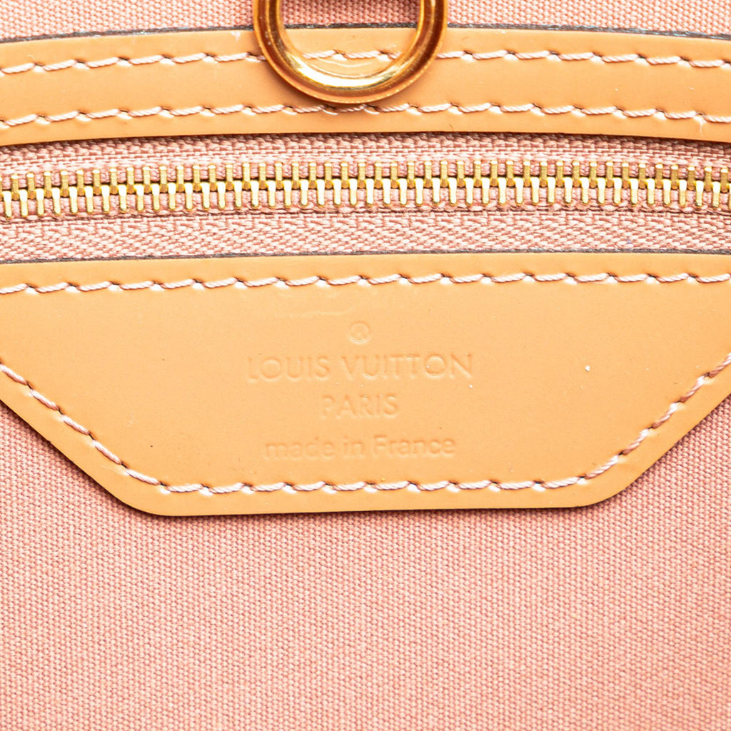 Louis Vuitton Monogram Vernis Catalina BB