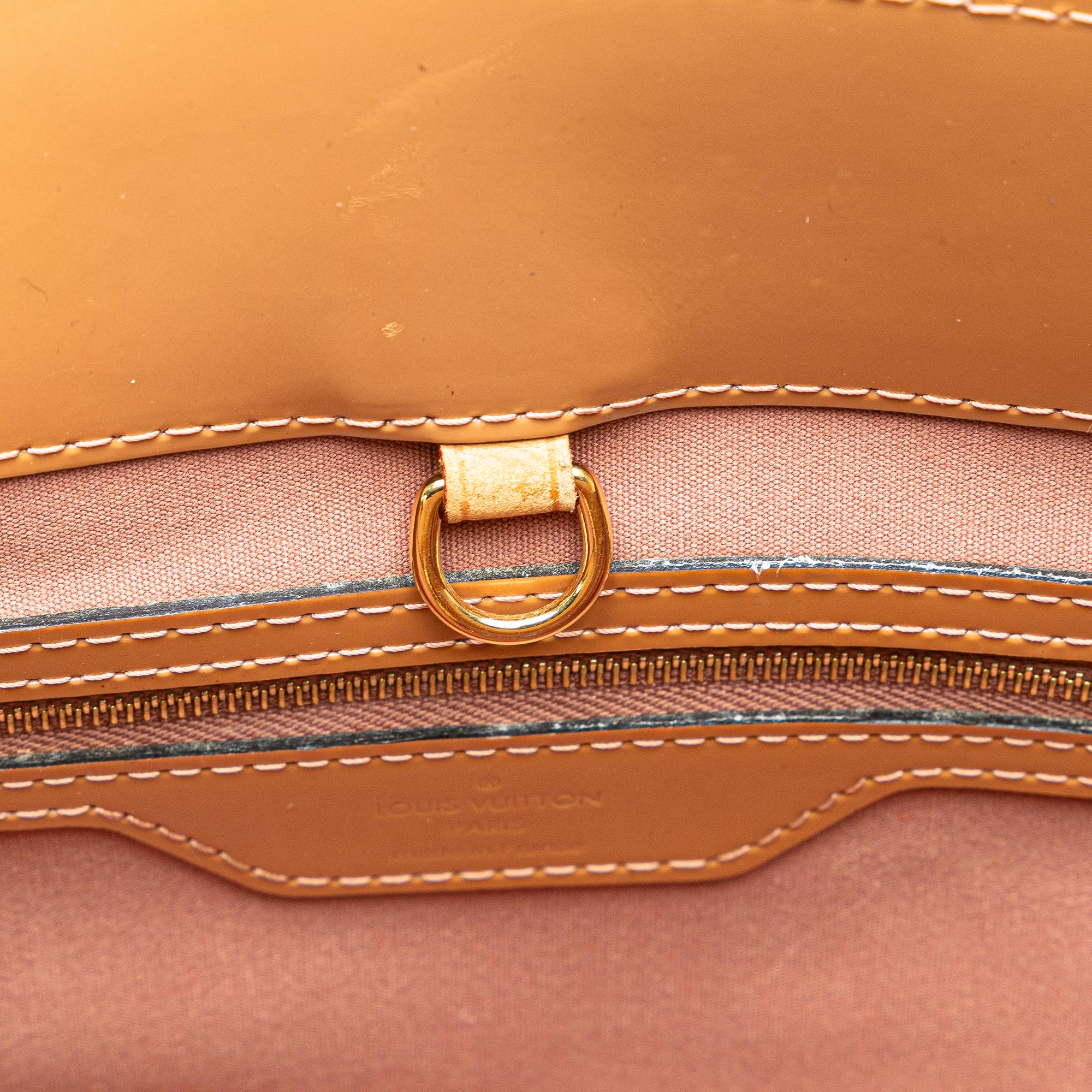 Louis Vuitton Monogram Vernis Catalina BB