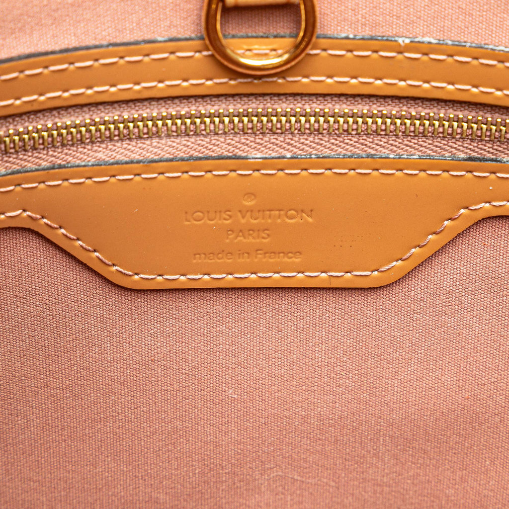 Louis Vuitton Monogram Vernis Catalina BB
