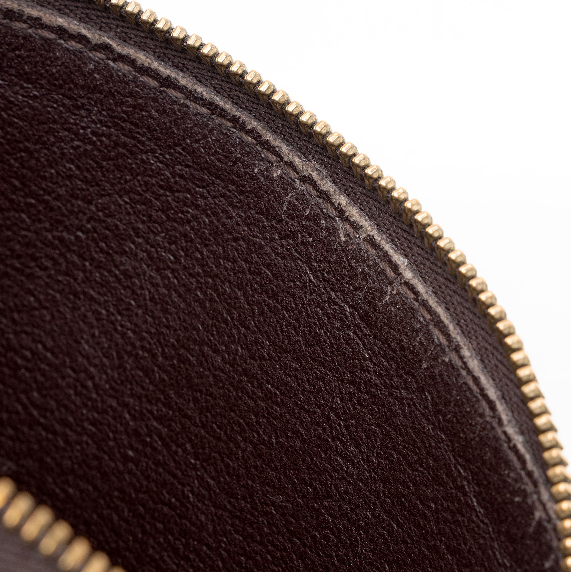 Louis Vuitton Monogram Vernis Cosmetic Pouch (SHF-FiDuqF)