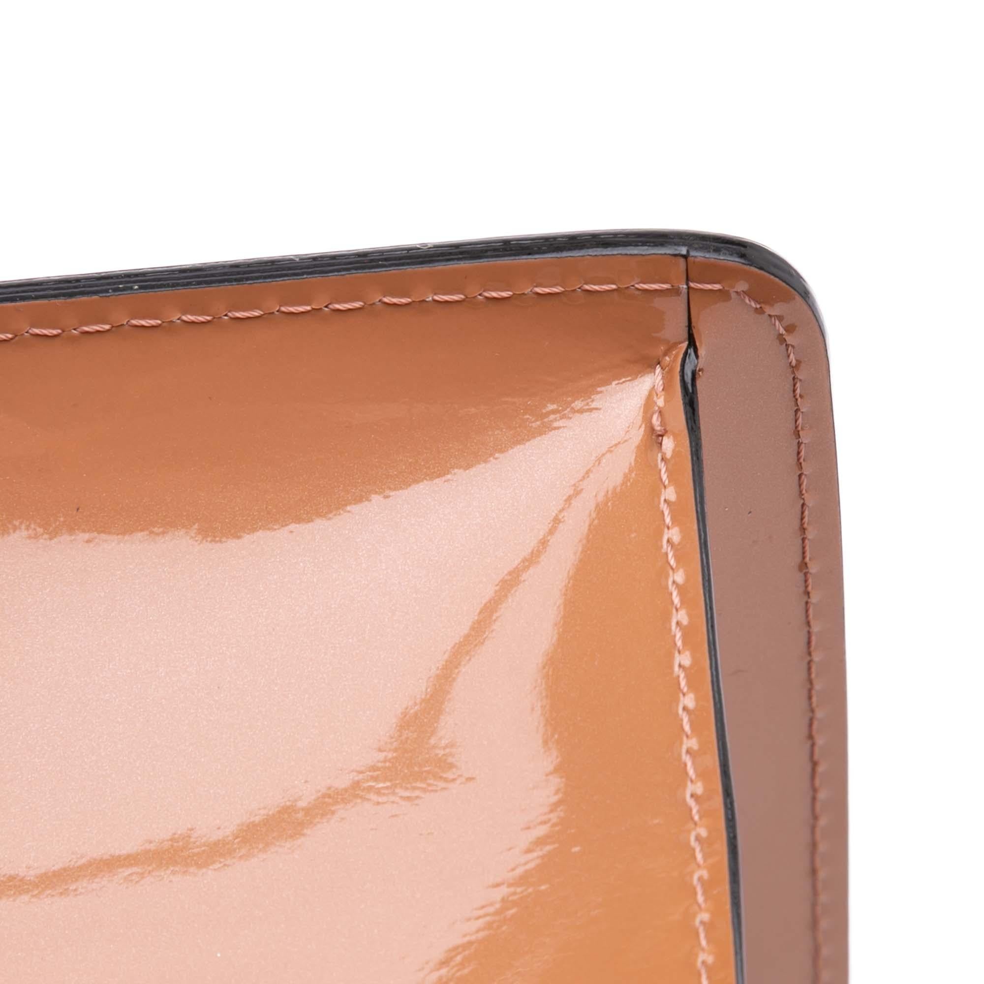 Louis Vuitton Monogram Vernis Deesse PM