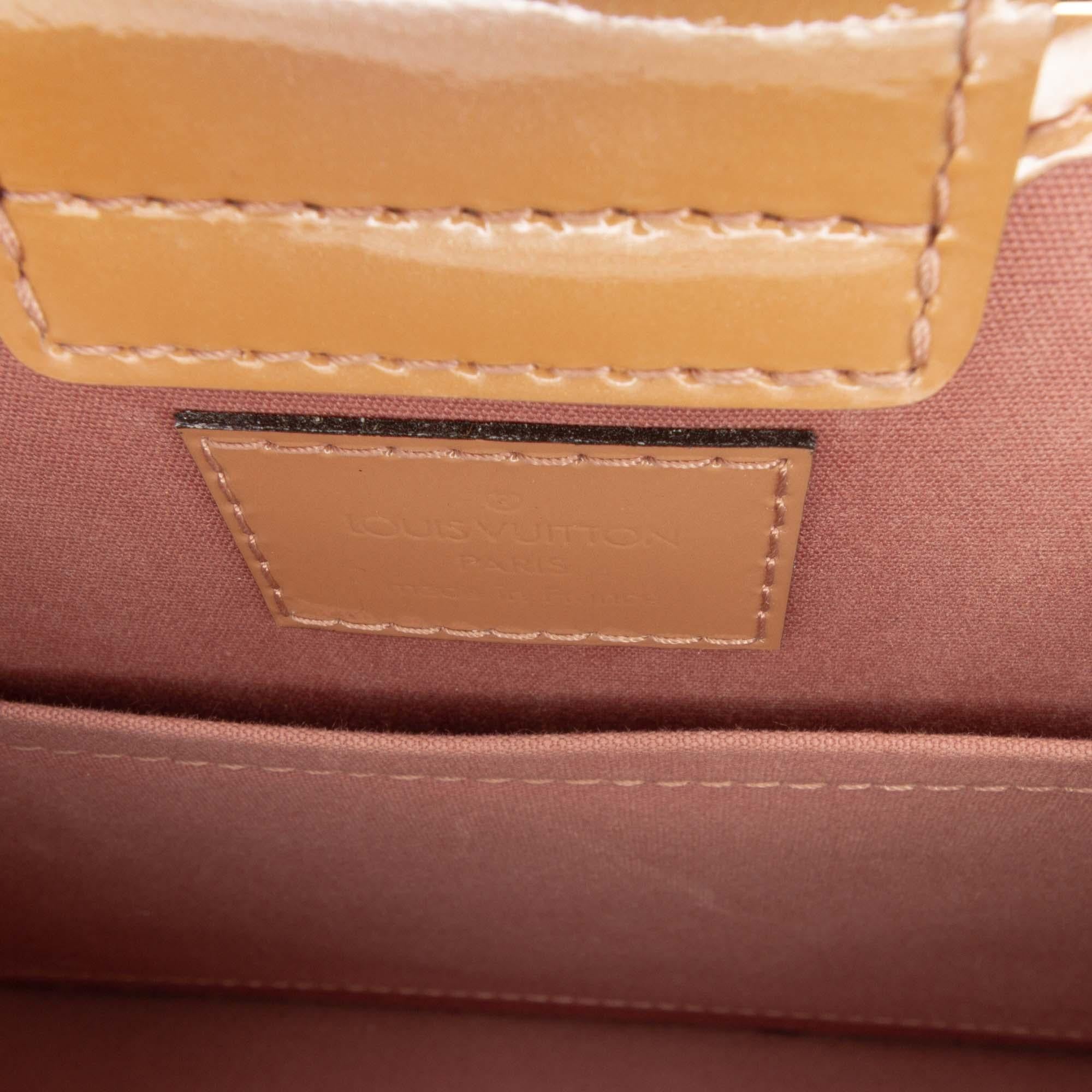 Louis Vuitton Monogram Vernis Deesse PM