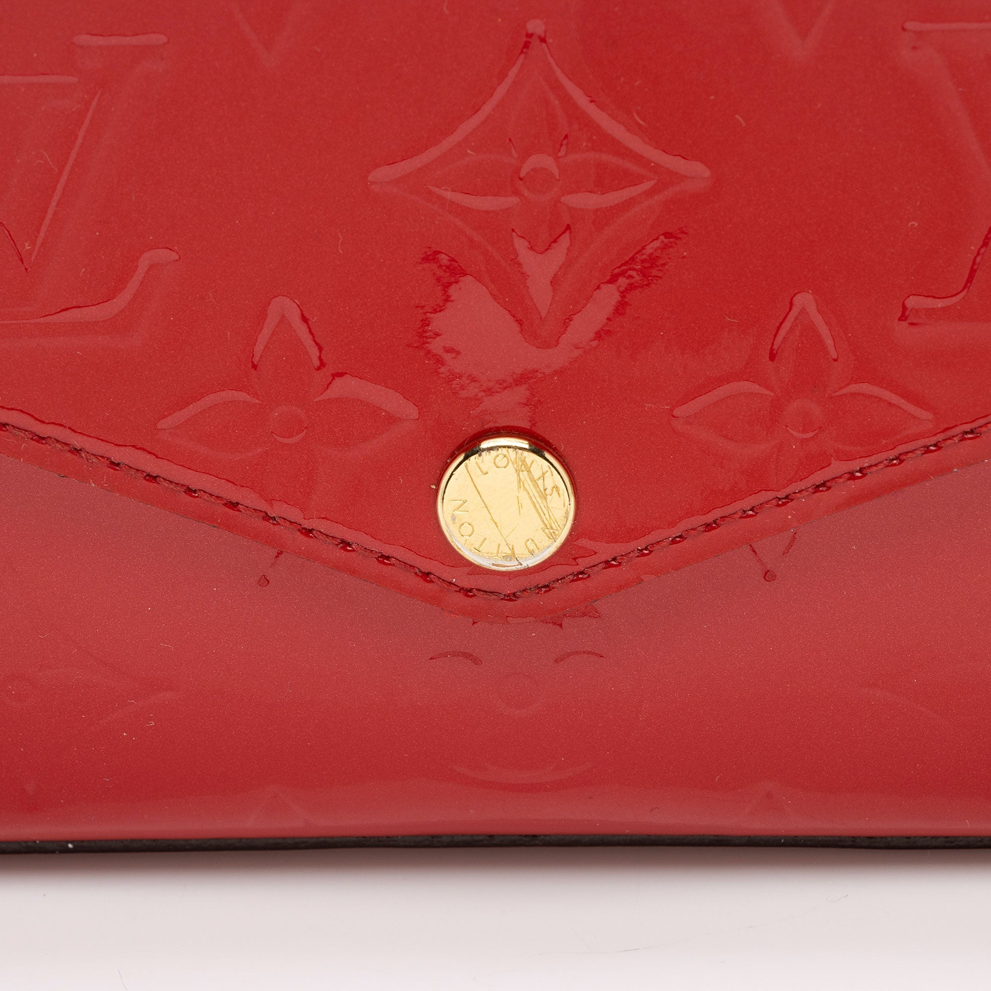 Louis Vuitton Monogram Vernis Felicie Pochette (SHF-LyHMwo)