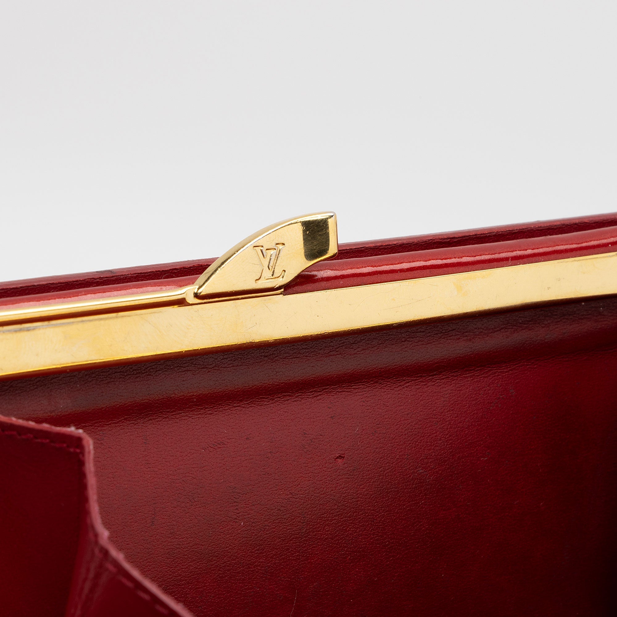 Louis Vuitton Monogram Vernis French Purse Wallet (SHF-BKDtlO)