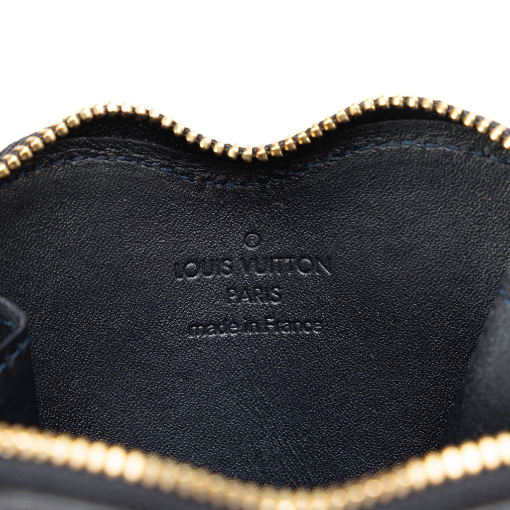 Louis Vuitton Monogram Vernis Heart Coin Purse (SHG-gdCCOK)