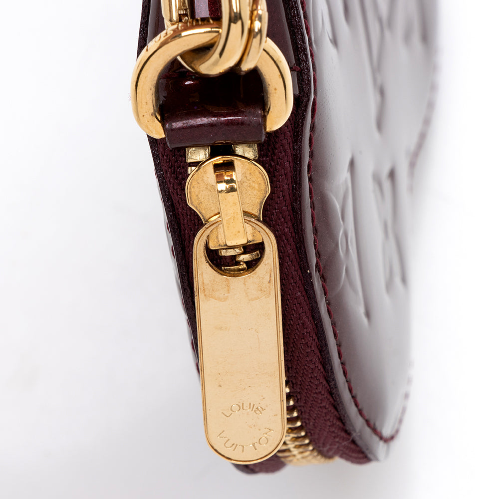 Louis Vuitton Monogram Vernis Heart Coin Wallet (SHF-16855)