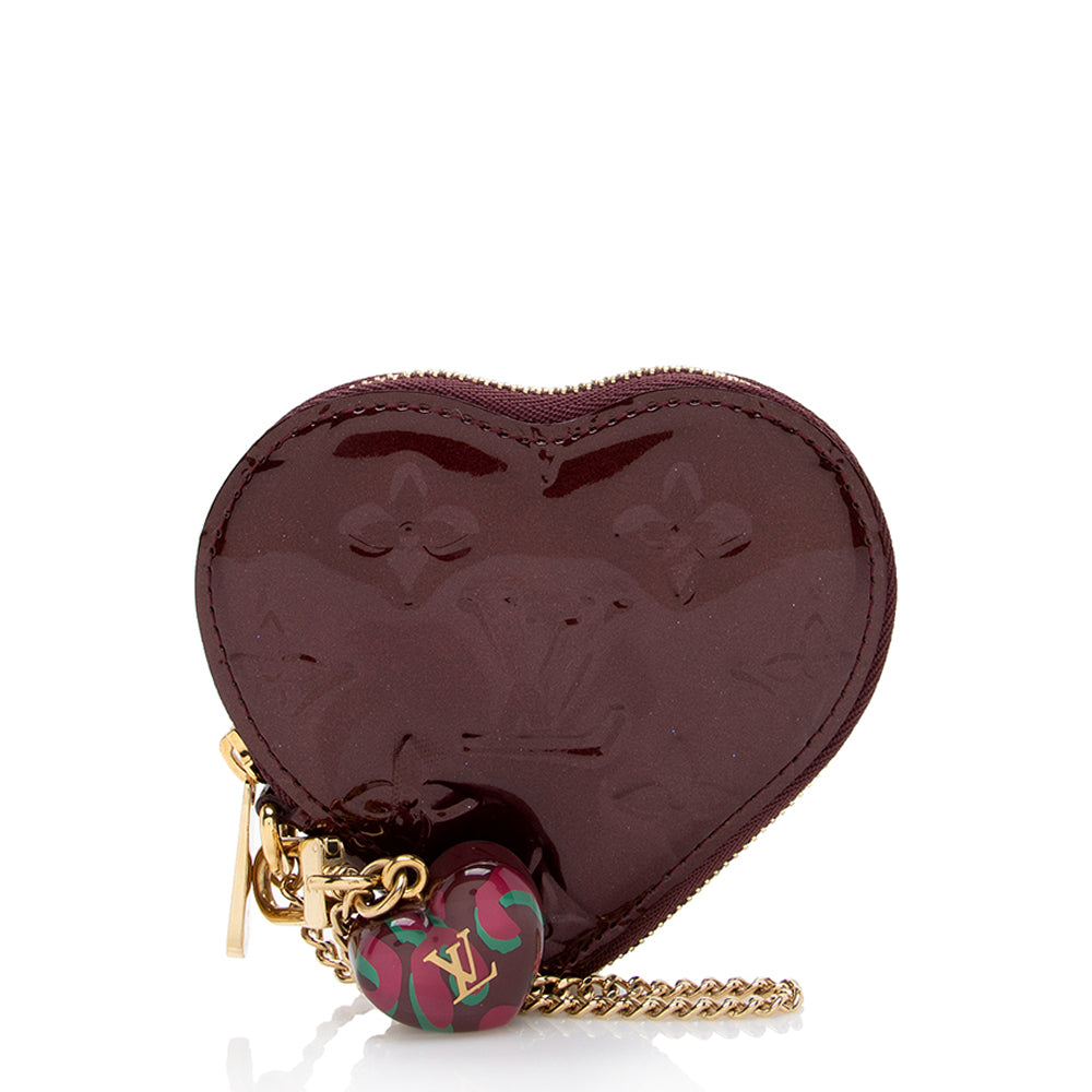 Louis Vuitton Monogram Vernis Heart Coin Wallet (SHF-16855)