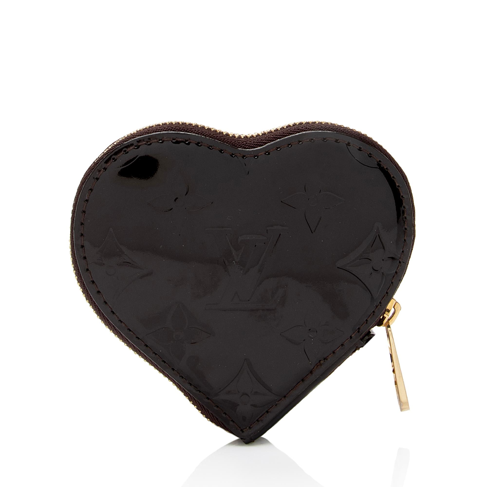 Louis Vuitton Monogram Vernis Heart Coin Wallet (SHF-vWbz8g)