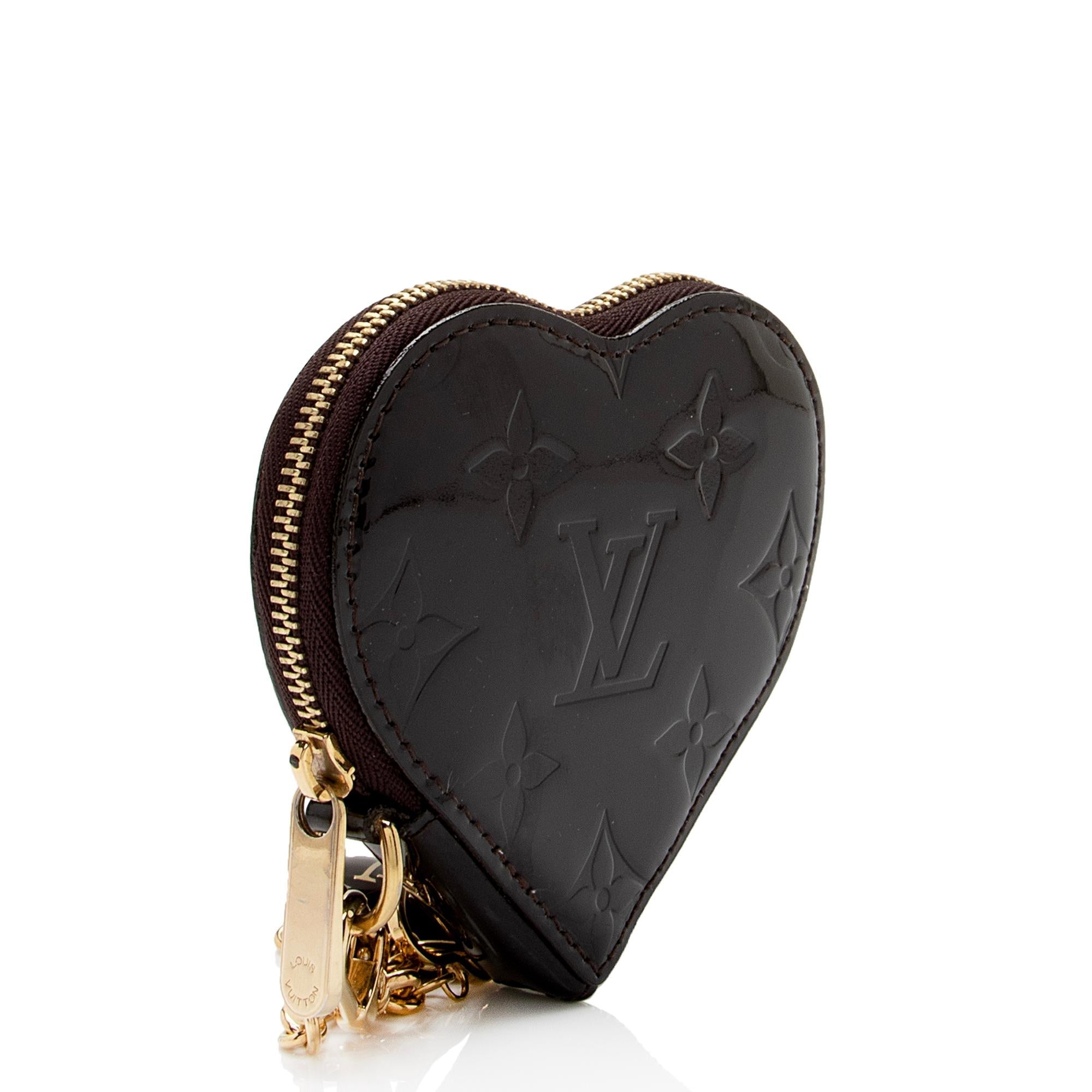 Louis Vuitton Monogram Vernis Heart Coin Wallet (SHF-vWbz8g)