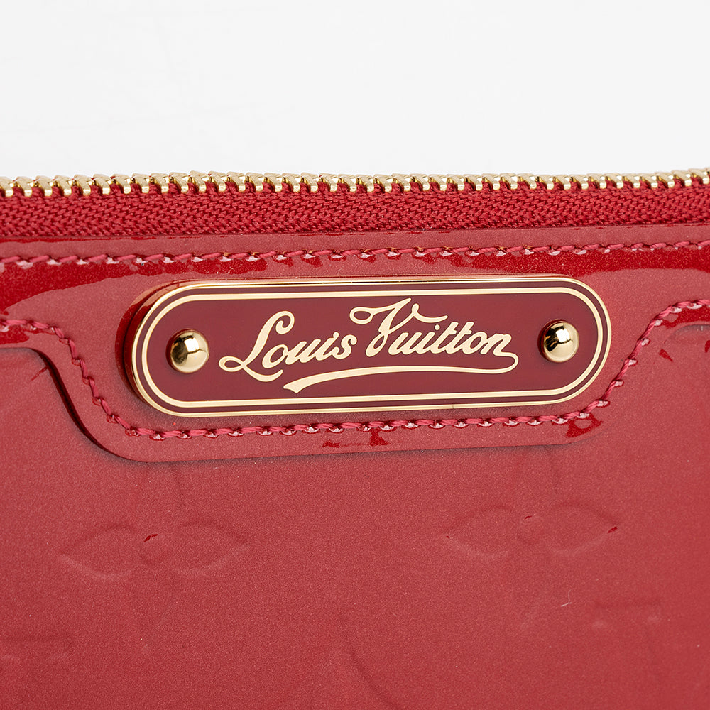 Louis Vuitton Monogram Vernis Key Pouch (SHF-22157)