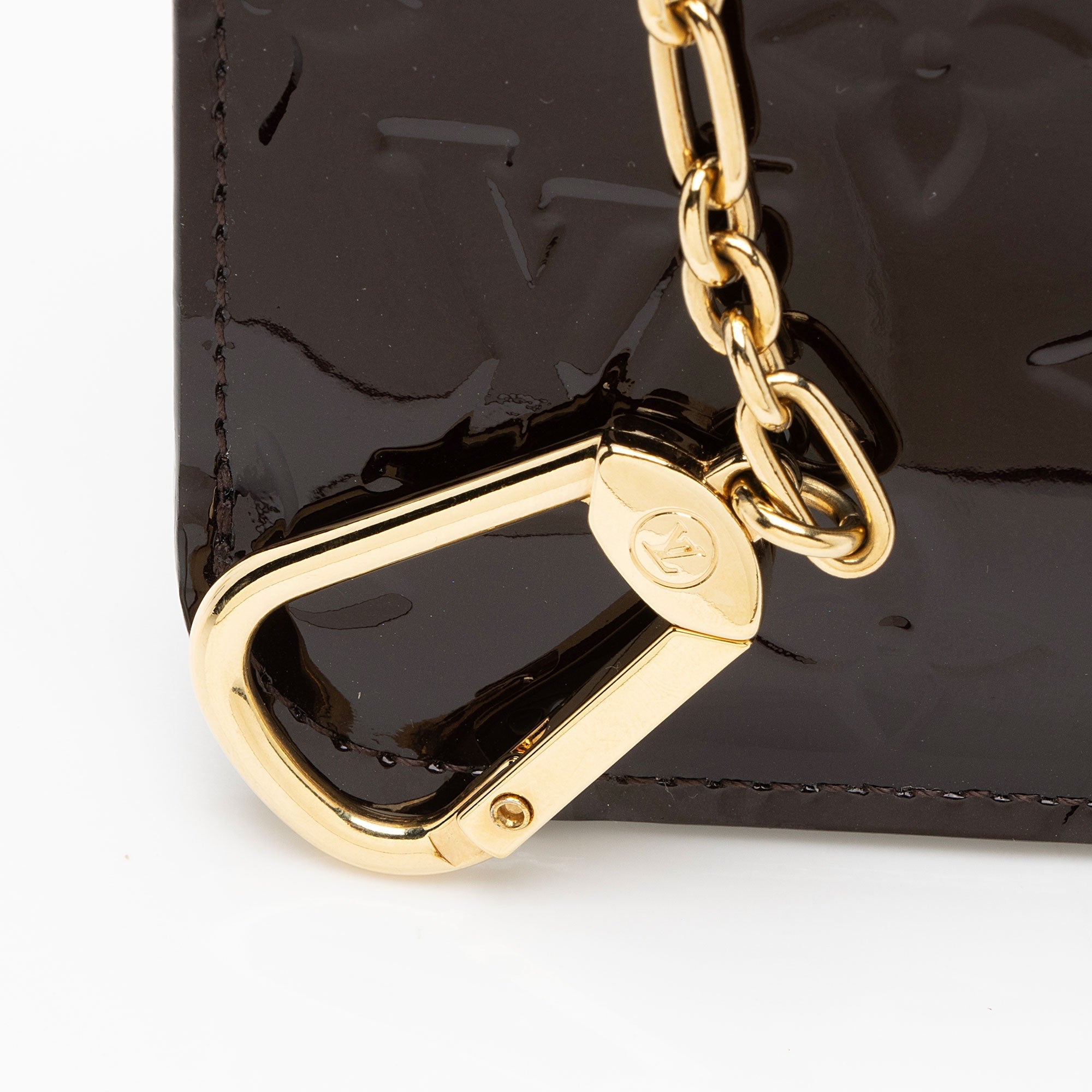 Louis Vuitton Monogram Vernis Key Pouch (SHF-UGUw5z)