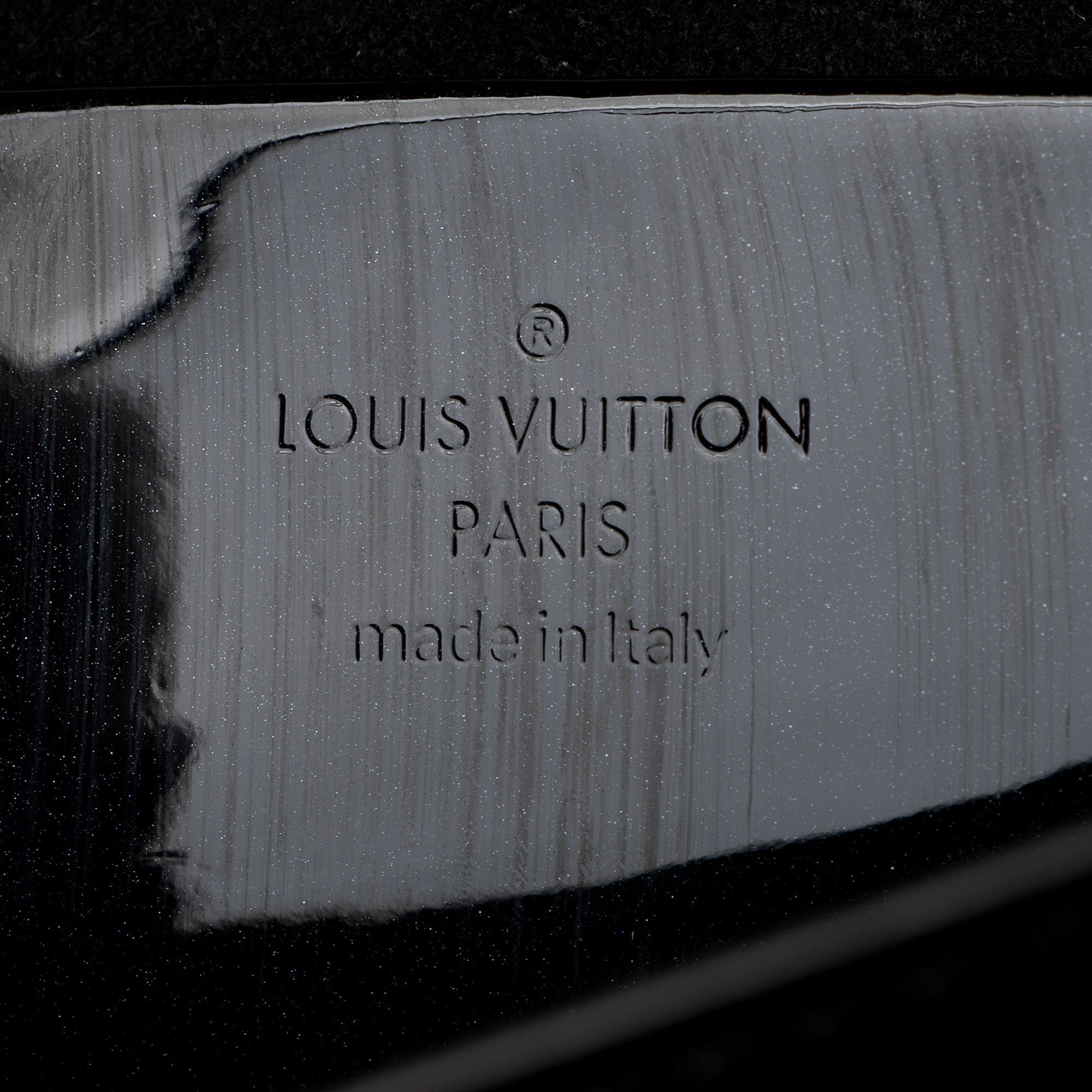 Louis Vuitton Monogram Vernis LV Wynwood Shoulder Bag (SHF-7bBUZJ)