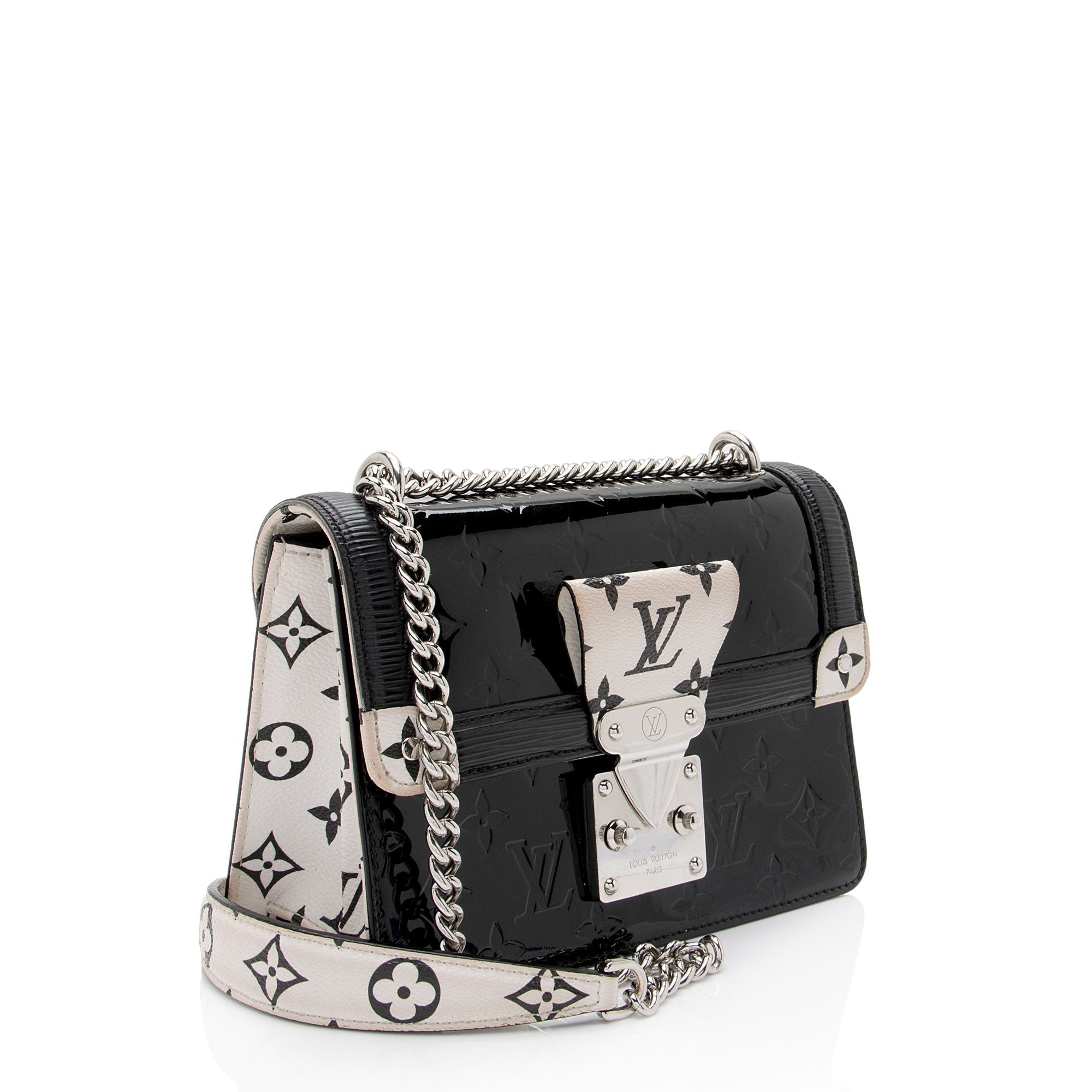 Louis Vuitton Monogram Vernis LV Wynwood Shoulder Bag (SHF-7bBUZJ)