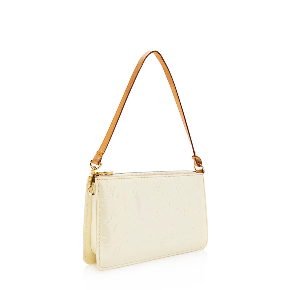 Louis Vuitton Monogram Vernis Lexington Clutch (SHF-19502)
