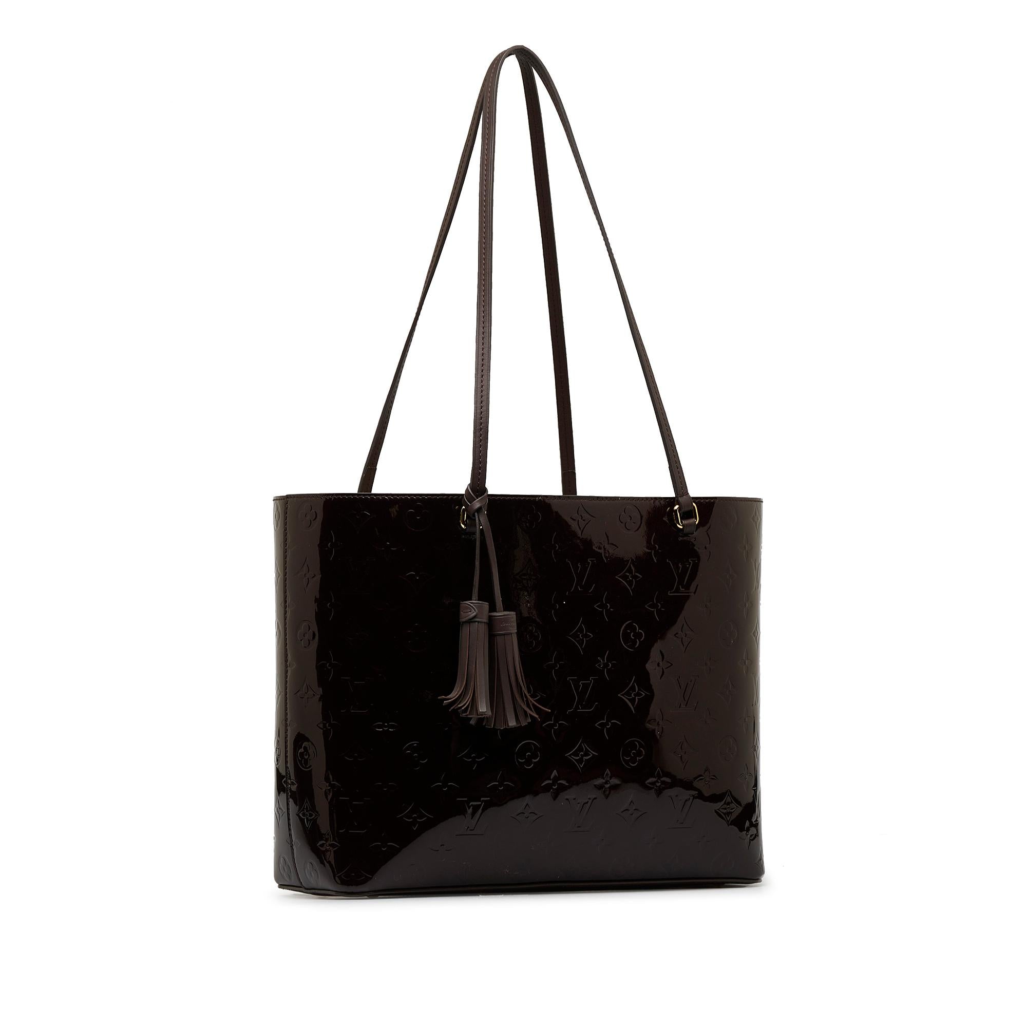 Louis Vuitton Monogram Vernis Long Beach MM (SHG-6biDTS)