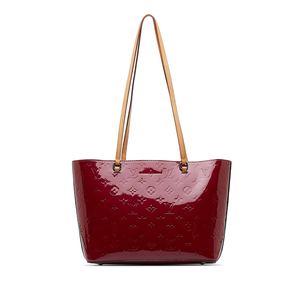 Louis Vuitton Monogram Vernis Long Beach PM (SHG-Z4IHvd)