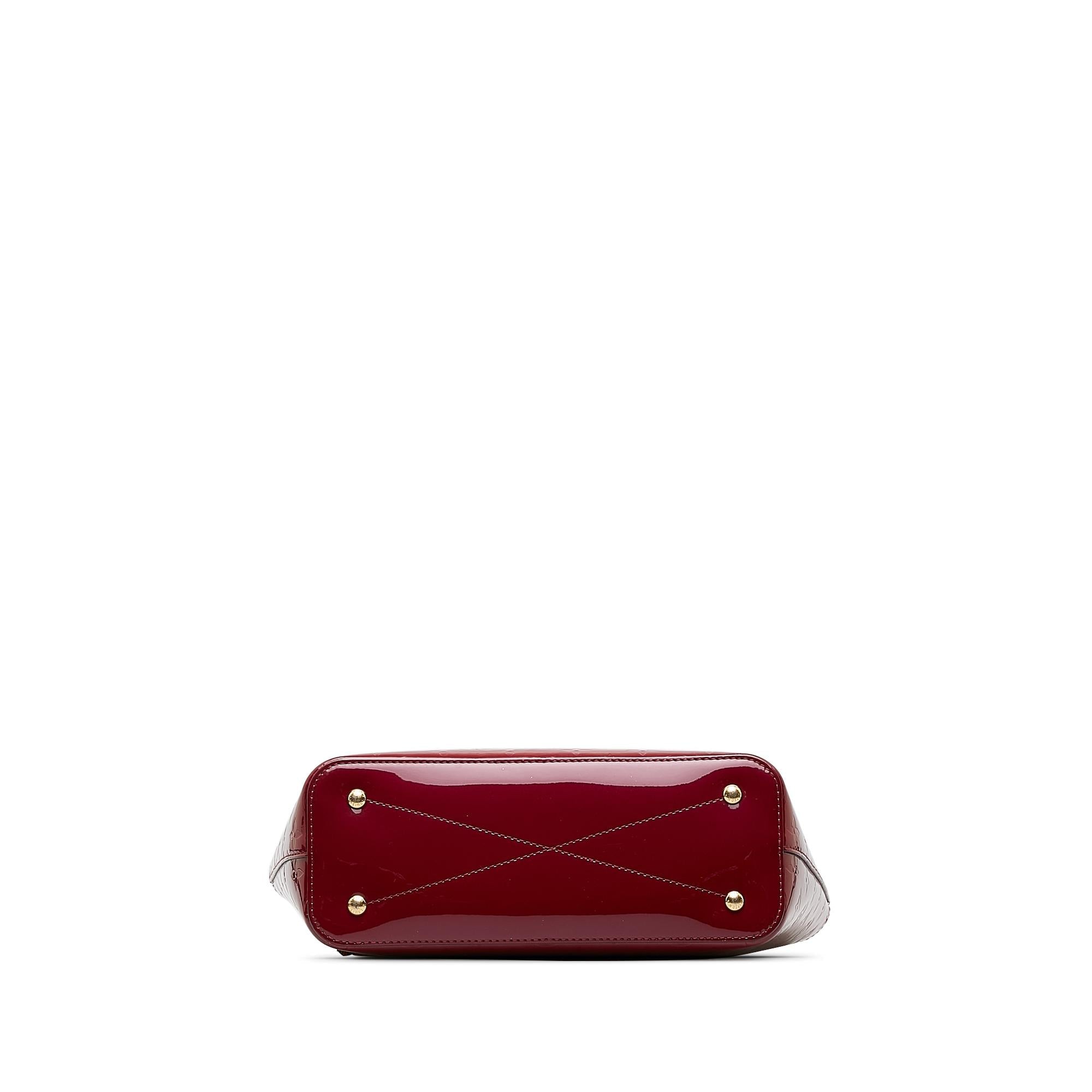 Louis Vuitton Monogram Vernis Long Beach PM (SHG-Z4IHvd)