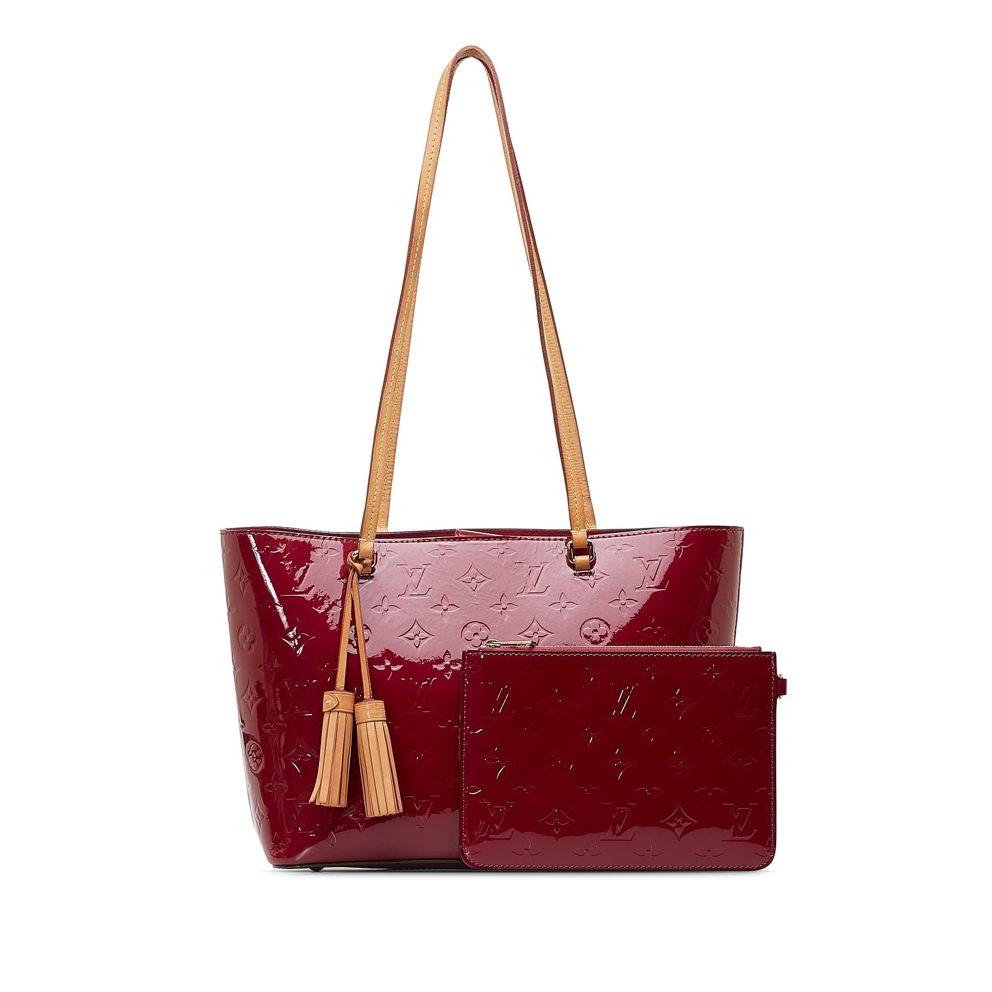 Louis Vuitton Monogram Vernis Long Beach PM (SHG-Z4IHvd)