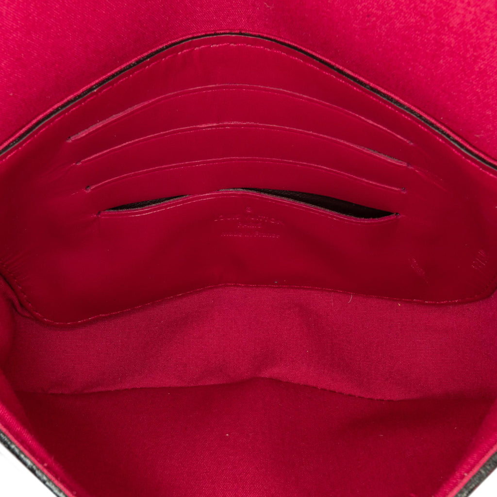Louis Vuitton Monogram Vernis Mini Sac Lucie (SHG-iSbezC)