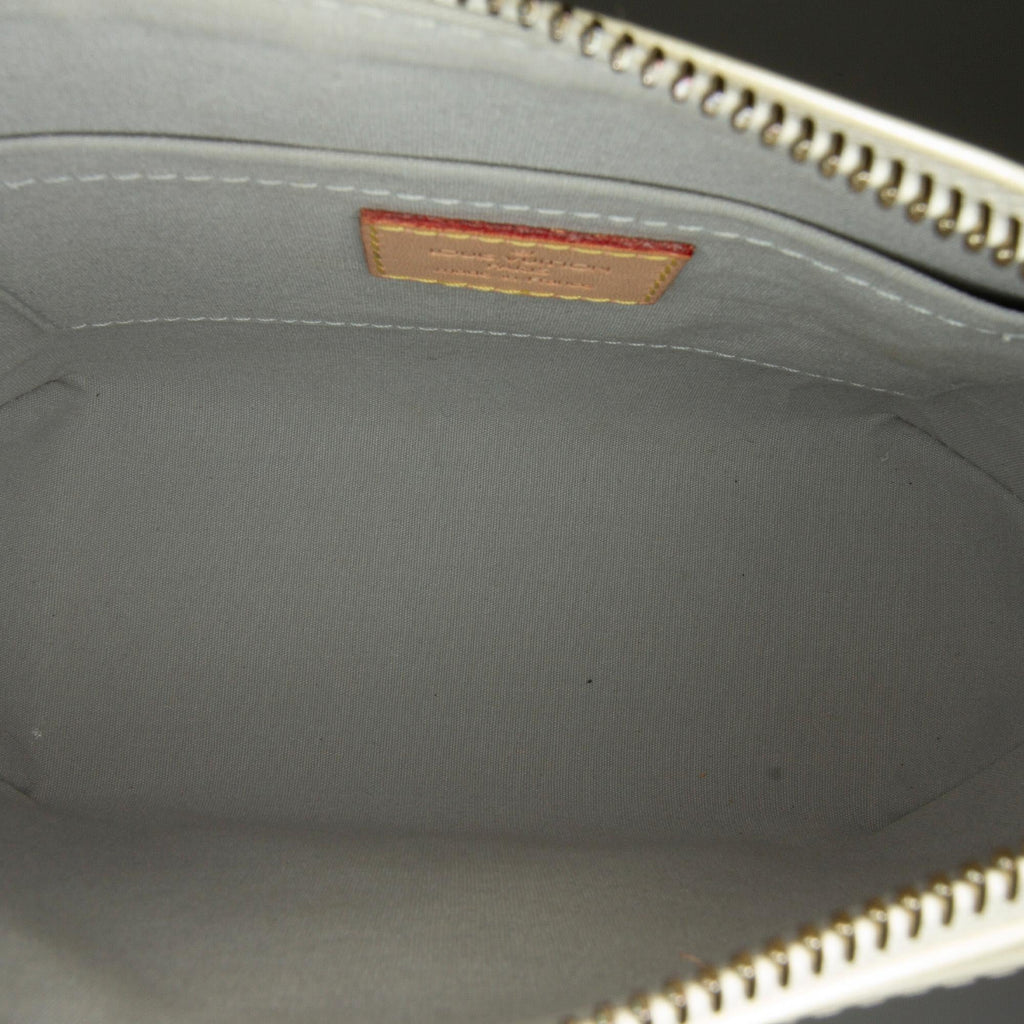 Louis Vuitton Monogram Vernis Minna Street (SHG-WKTmDA)