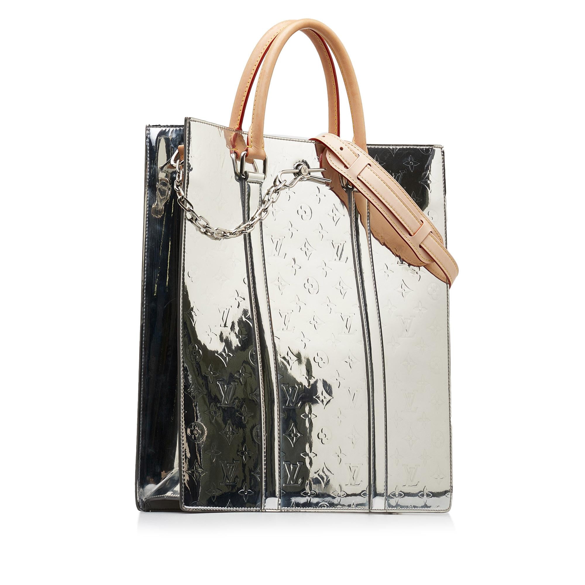 Louis Vuitton Monogram Vernis Mirror Sac Plat (SHG-q01Saf)