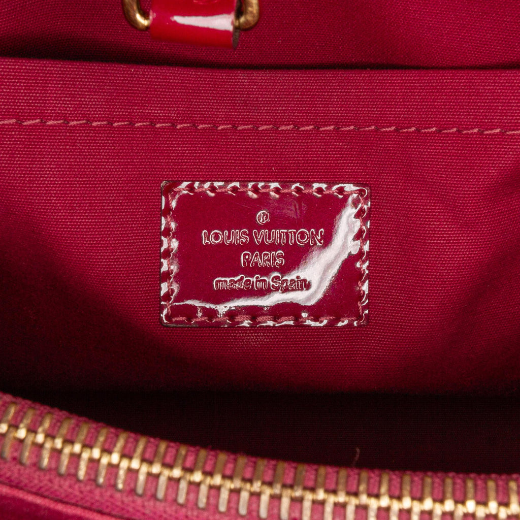 Louis Vuitton Monogram Vernis Montaigne BB (SHG-UkZSaI)