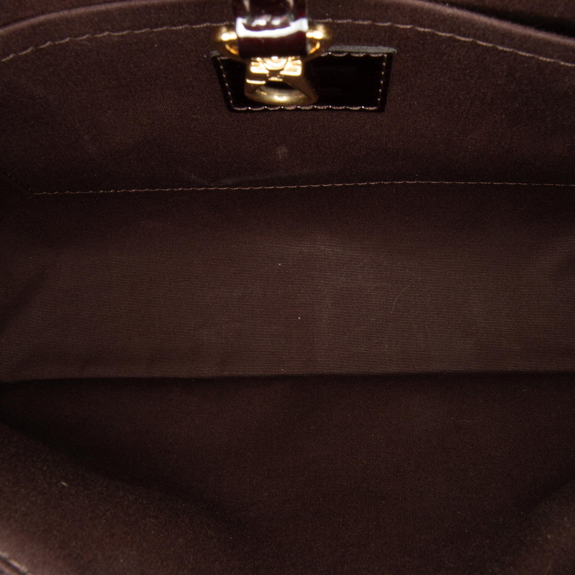 Louis Vuitton Monogram Vernis Montaigne BB (SHG-x3vn1e)