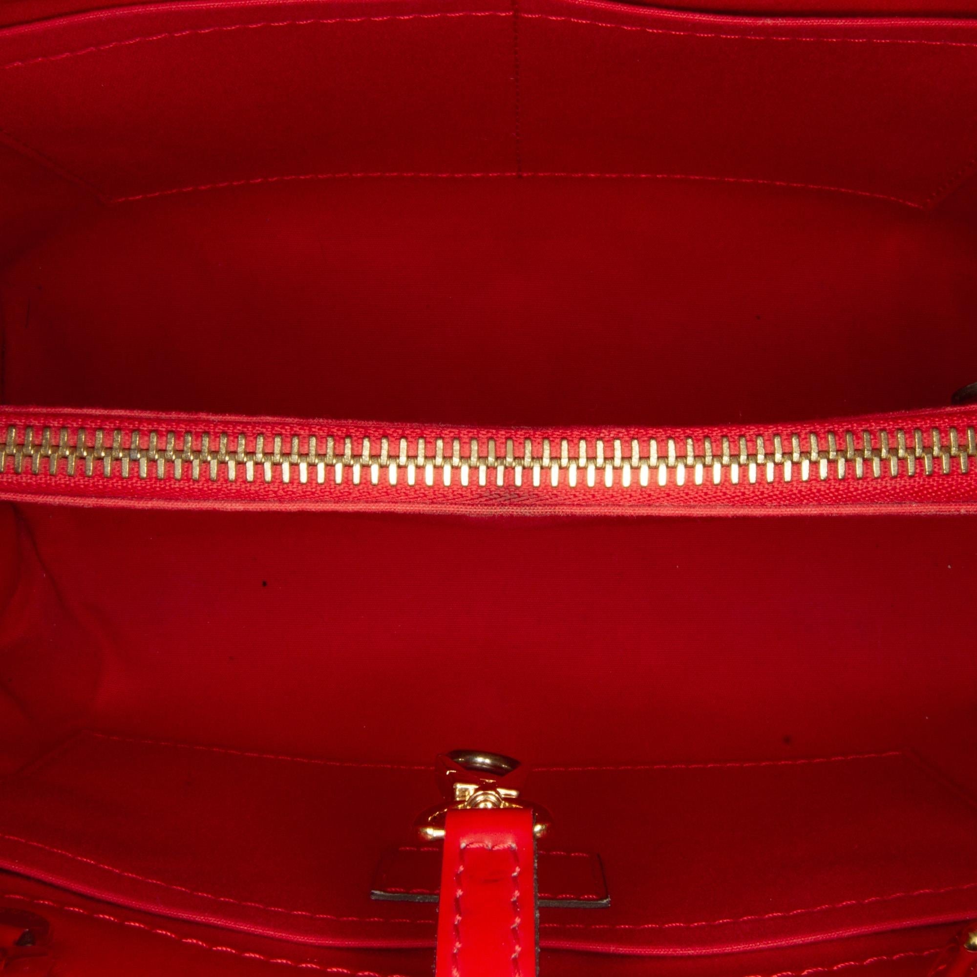 Louis Vuitton Monogram Vernis Montaigne BB (SHG-v8kJTe)