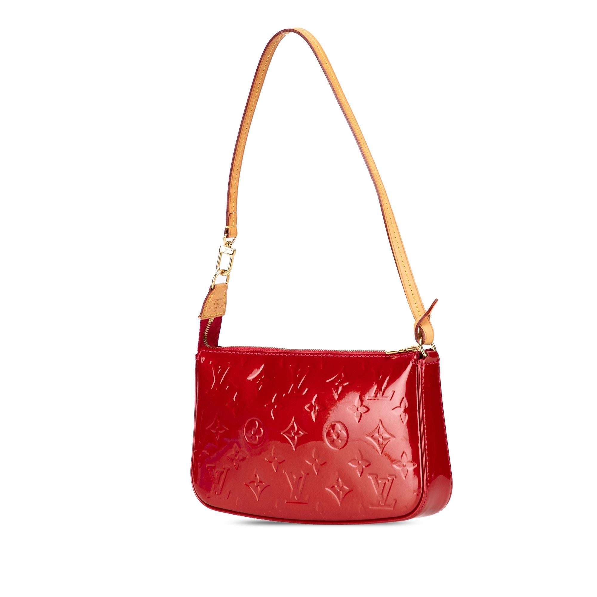 Louis Vuitton Monogram Vernis Pochette Accessoires