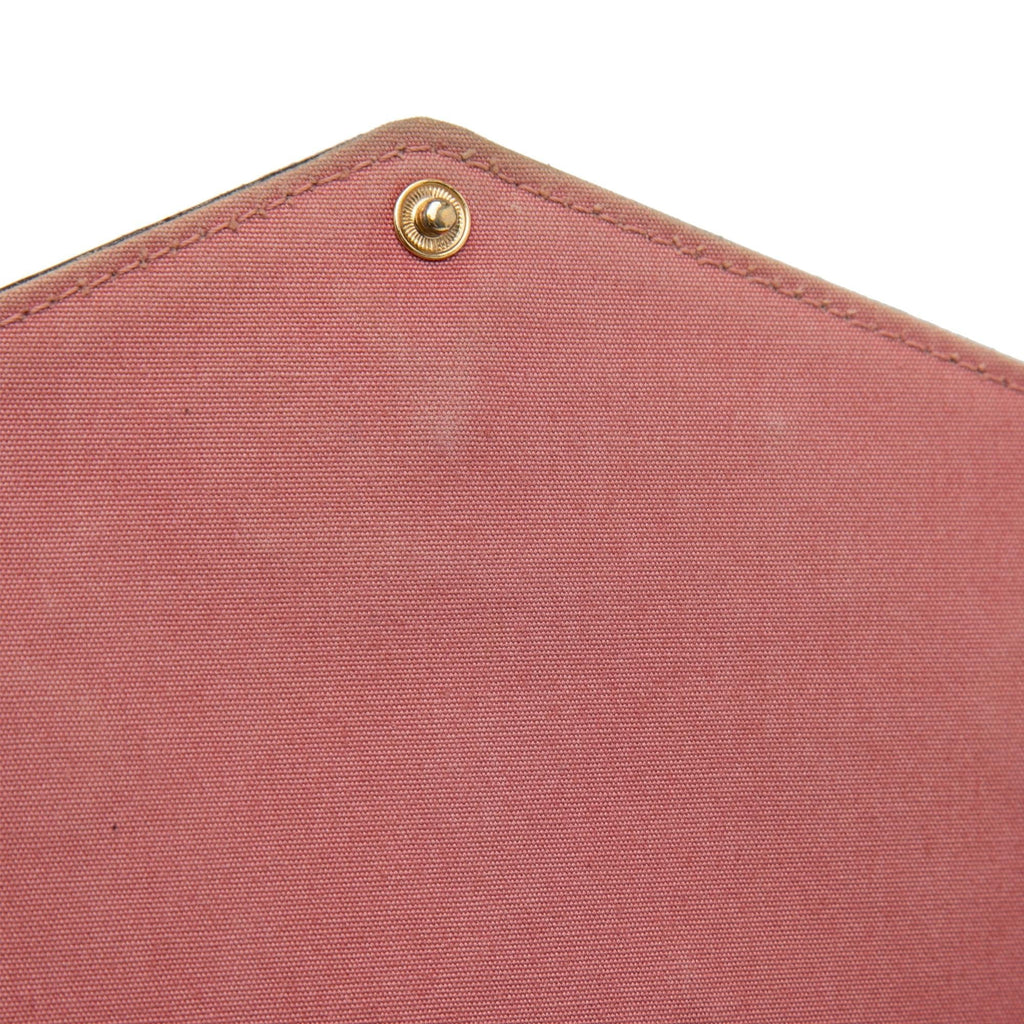 Louis Vuitton Monogram Vernis Pochette Felicie Valentine Dog (SHG-MbxcoD)