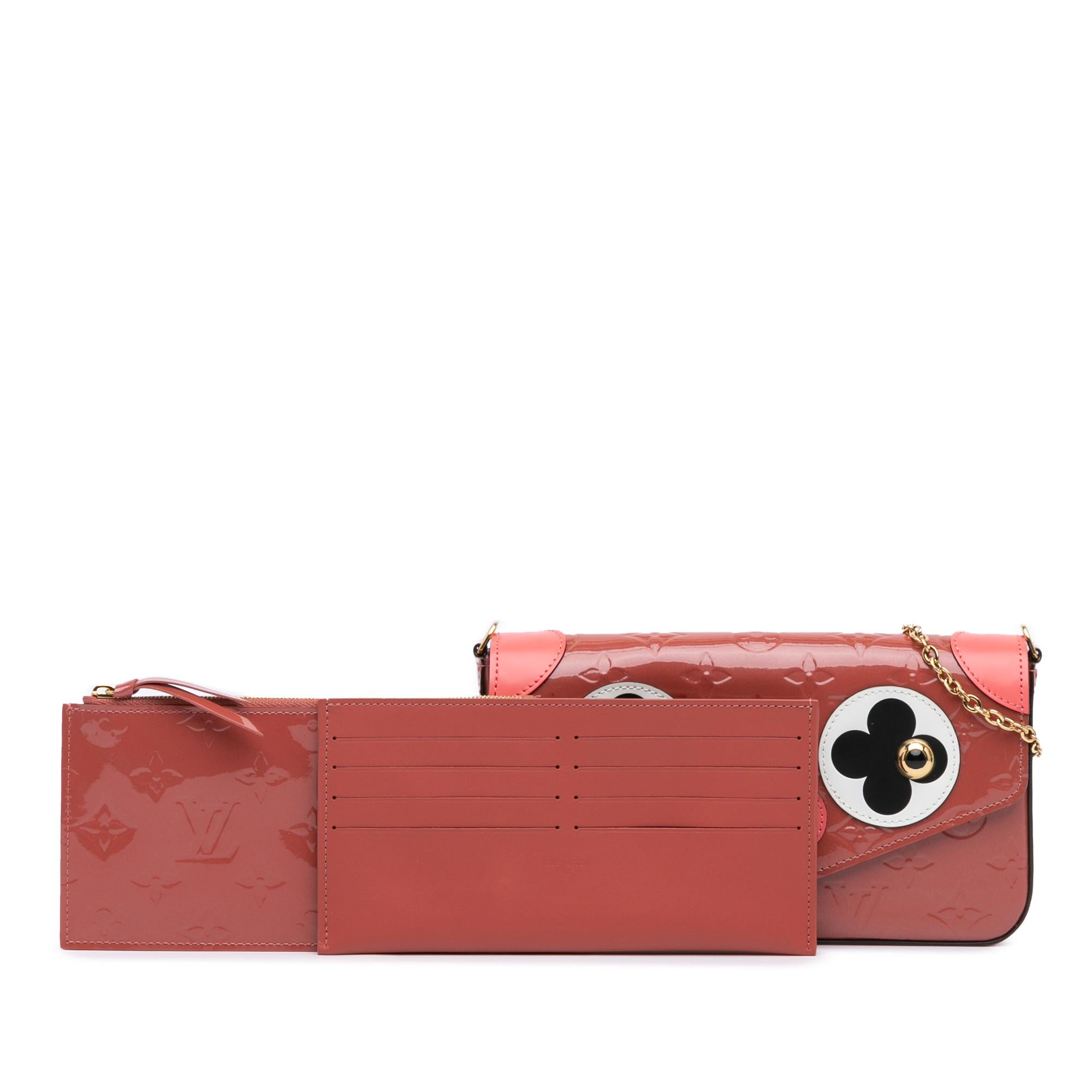 Louis Vuitton Monogram Vernis Pochette Felicie Valentine Dog