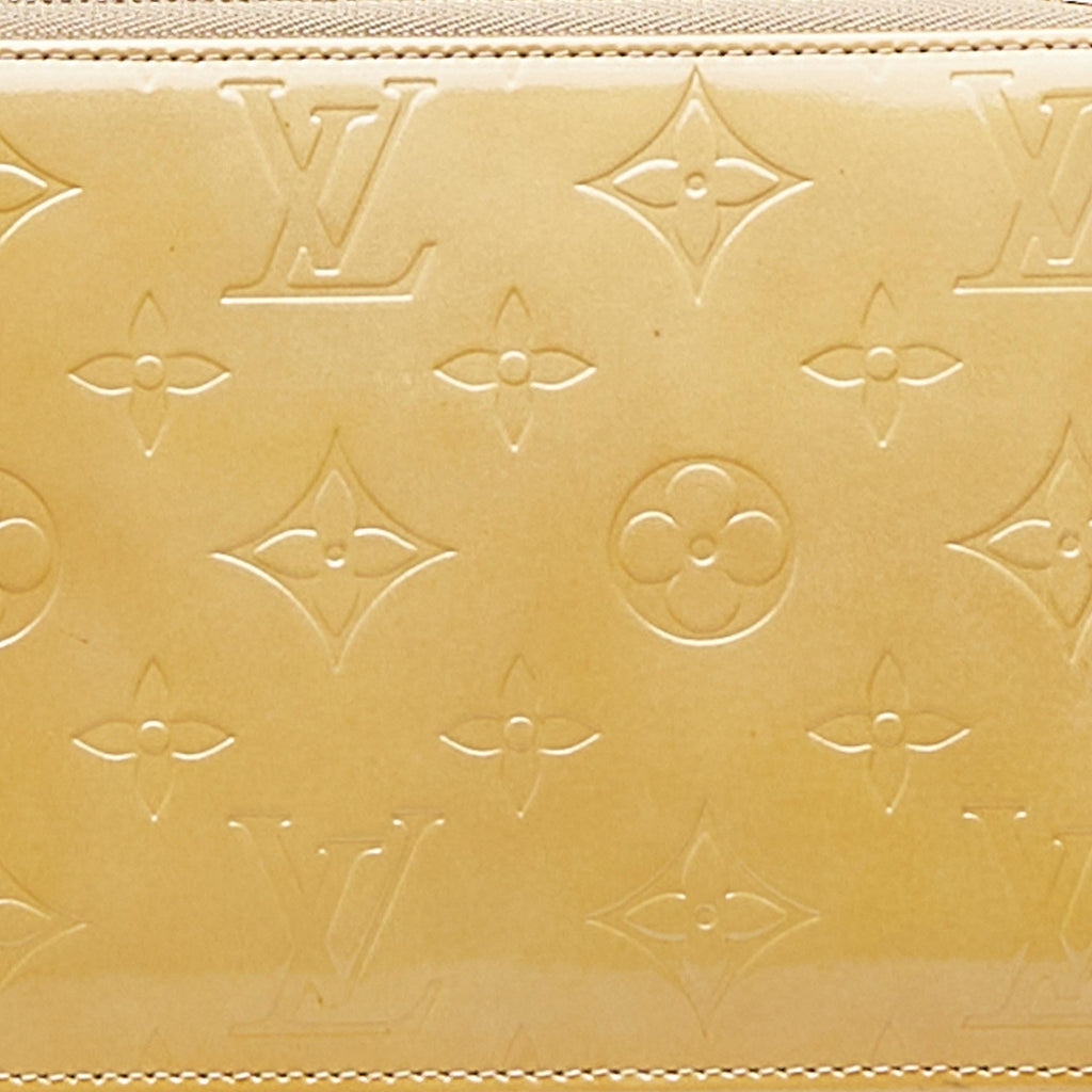 Louis Vuitton Monogram Vernis Pochette Lexington (SHG-MAQnR9)
