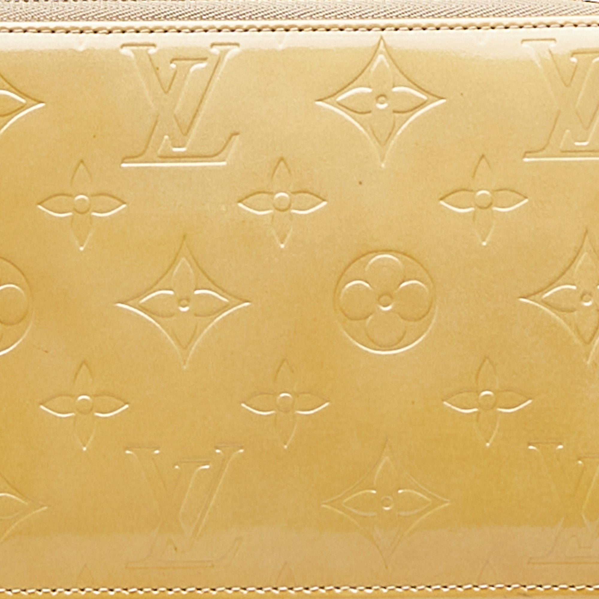 Louis Vuitton Monogram Vernis Pochette Lexington (SHG-MAQnR9)