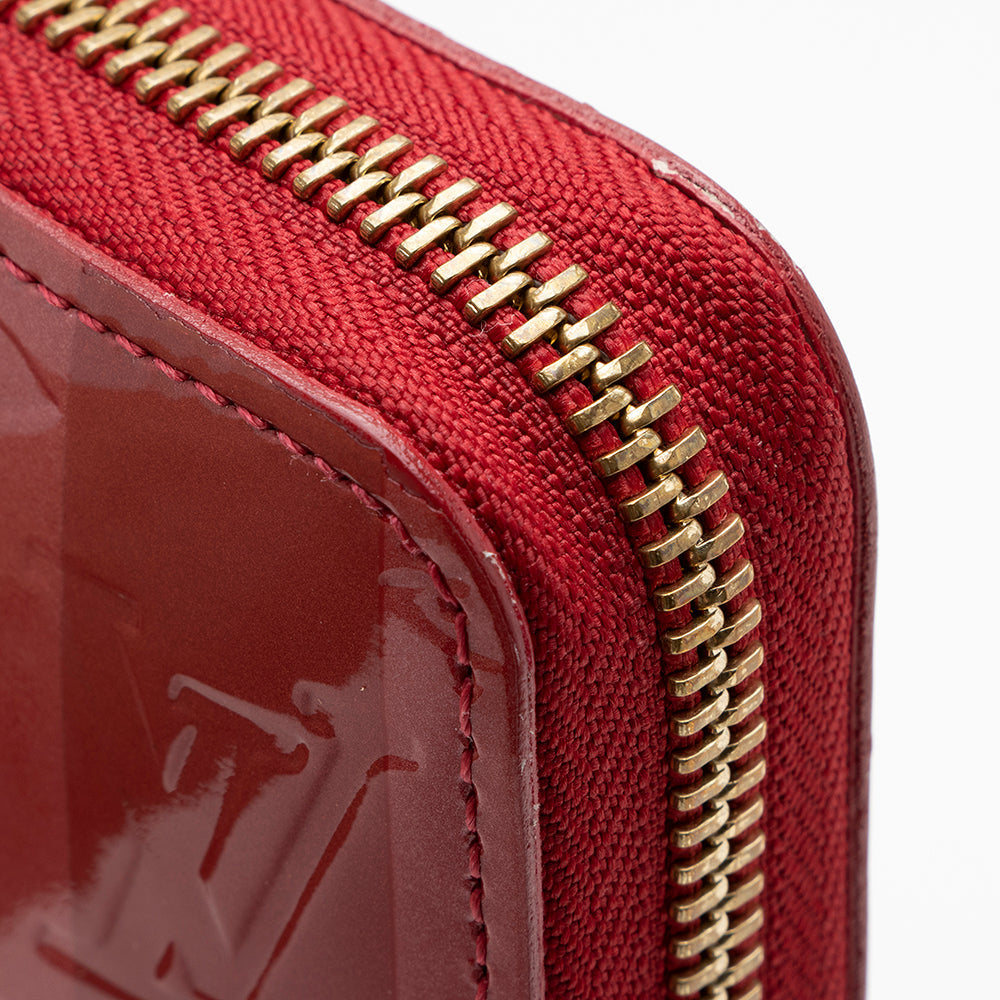 Louis Vuitton Monogram Vernis Rayures Zippy Wallet (SHF-15091)