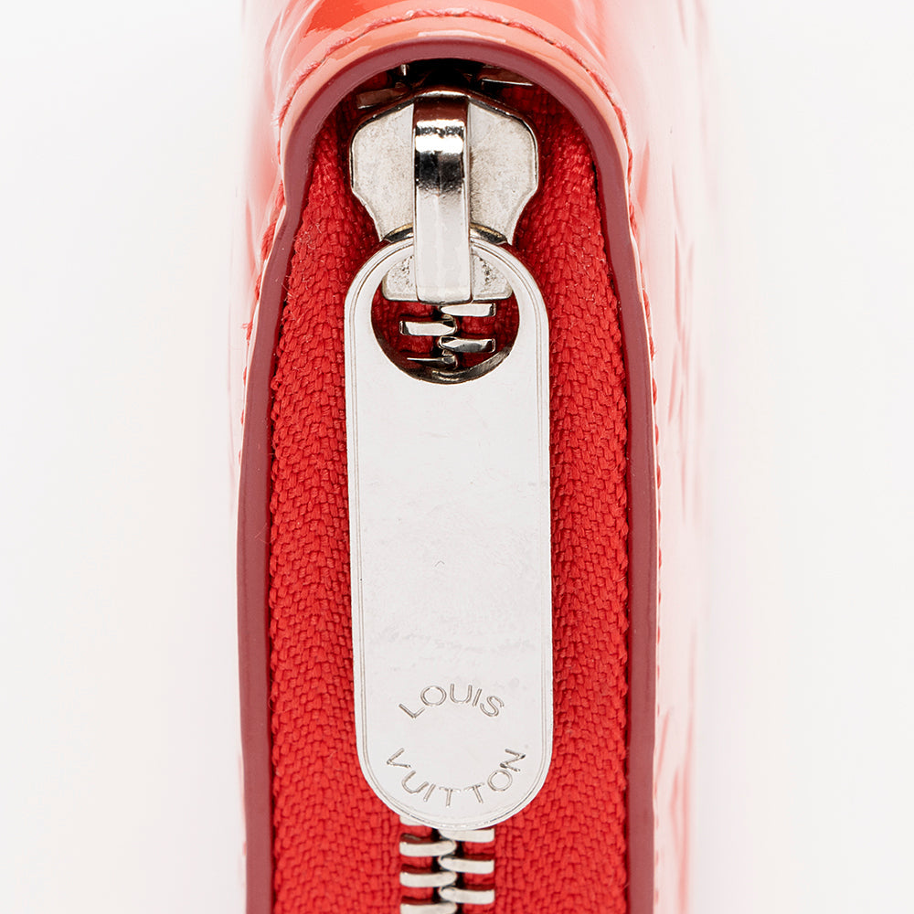Louis Vuitton Monogram Vernis Rayures Zippy Wallet - FINAL SALE (SHF-15992)