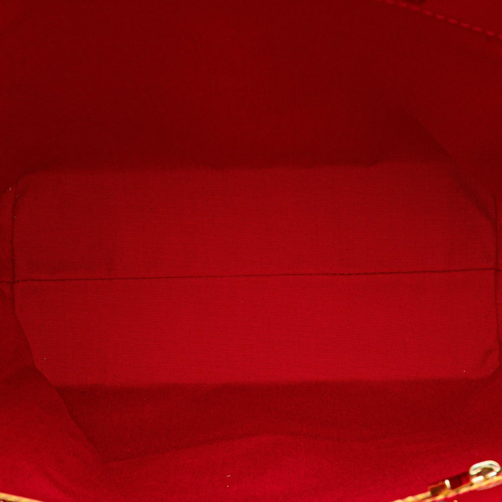 Louis Vuitton Monogram Vernis Reade MM