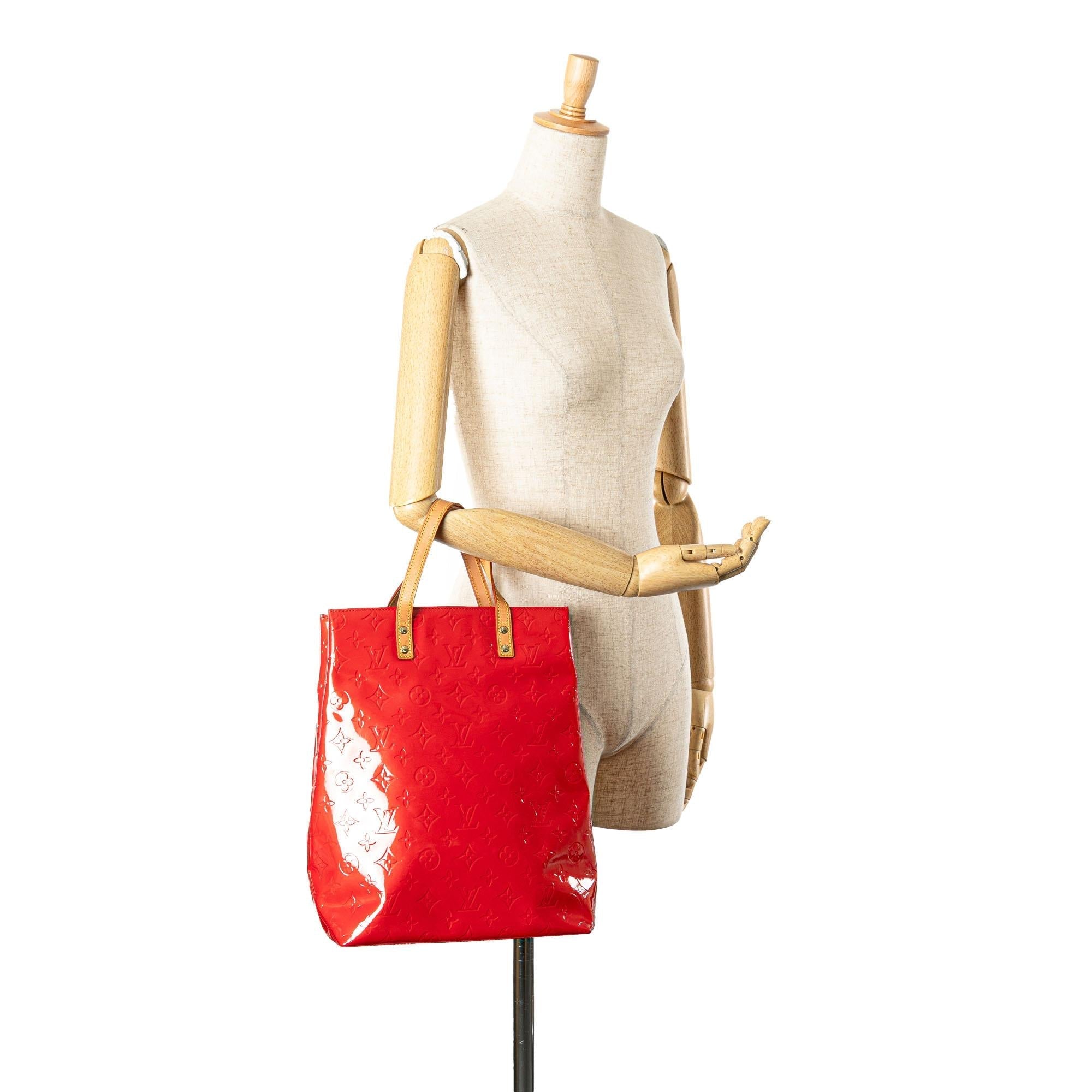 Louis Vuitton Monogram Vernis Reade MM