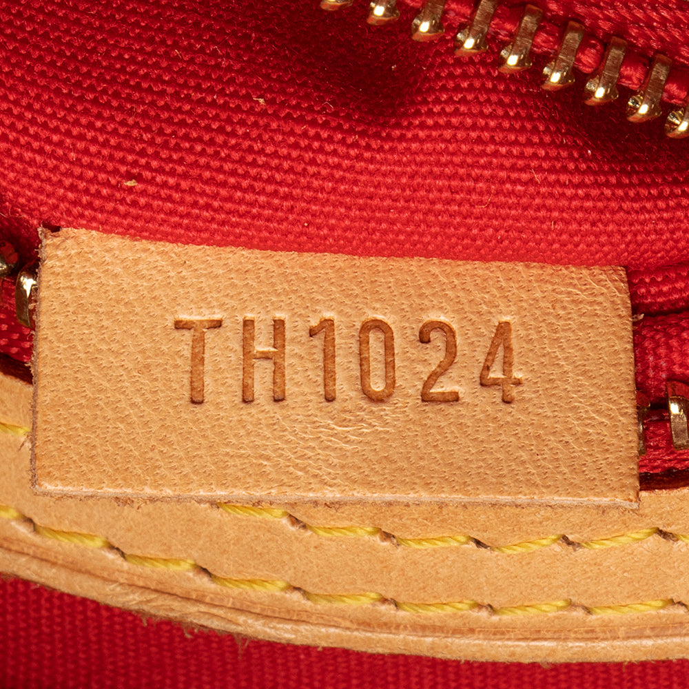 Louis Vuitton Monogram Vernis Reade PM Tote (SHF-21115)