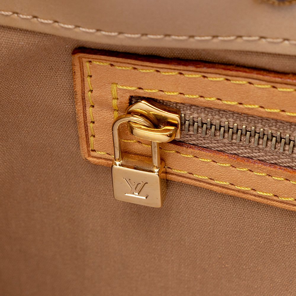 Louis Vuitton Monogram Vernis Reade PM Tote (SHF-21269)