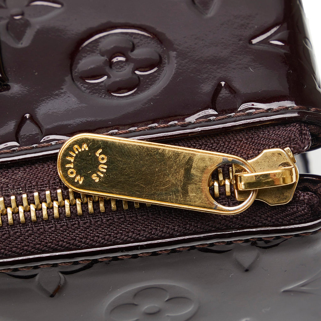 Louis Vuitton Monogram Vernis Rosewood Avenue (SHG-k46DrW)