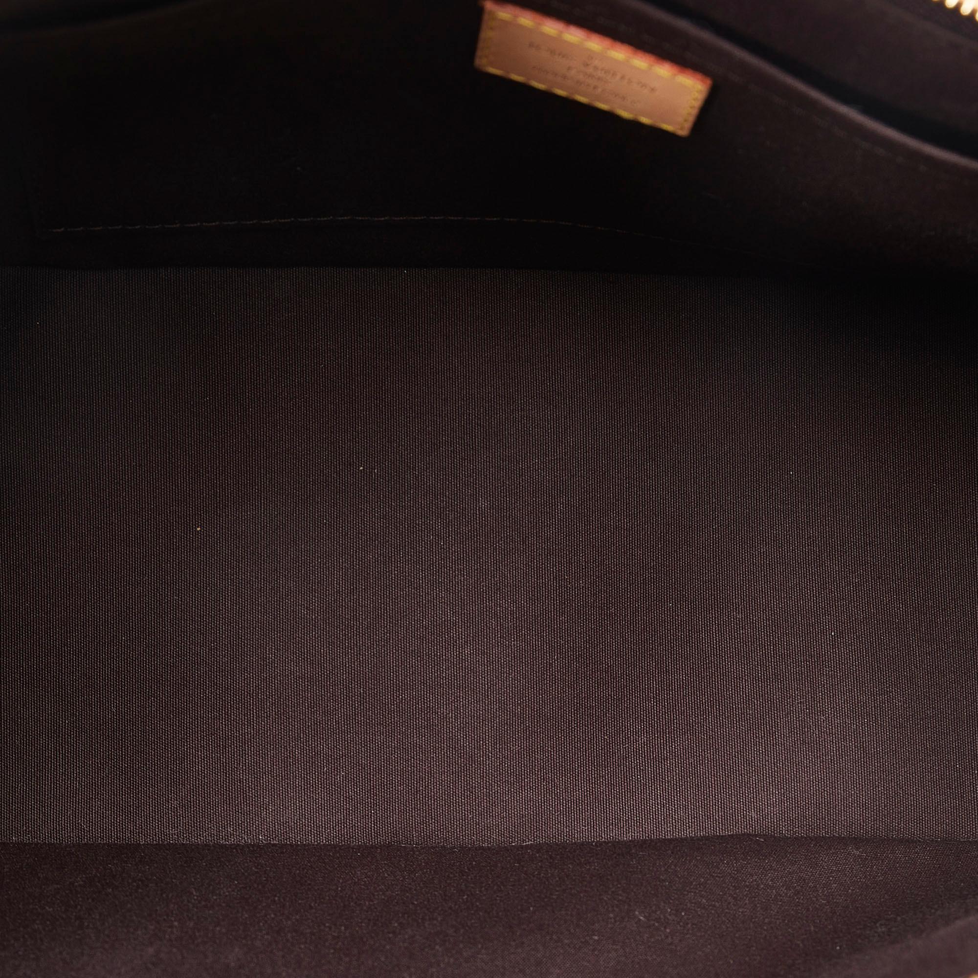 Louis Vuitton Monogram Vernis Rosewood Avenue (SHG-k46DrW)