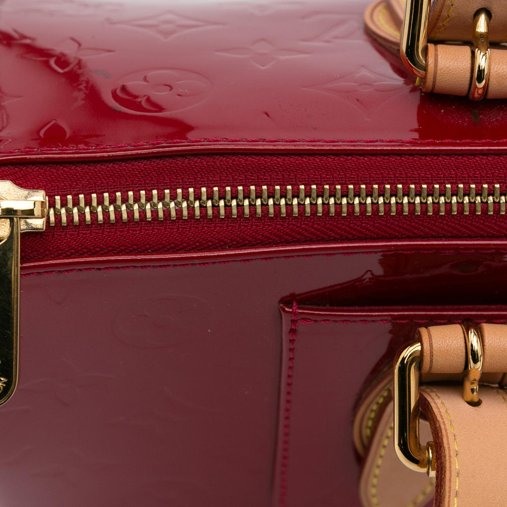 Louis Vuitton Monogram Vernis Rosewood Avenue (SHG-tGqRPq)