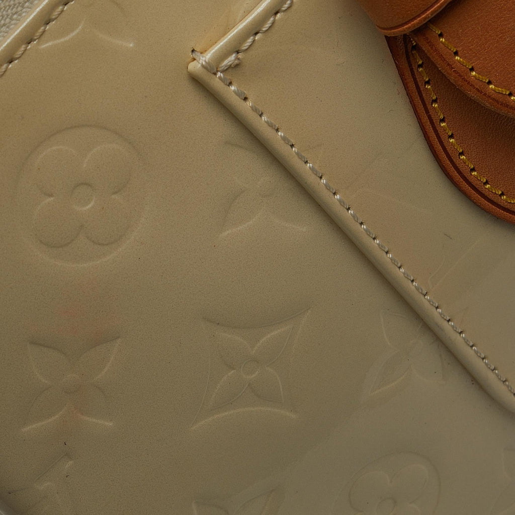 Louis Vuitton Monogram Vernis Rosewood Avenue (SHG-JEhDLG)