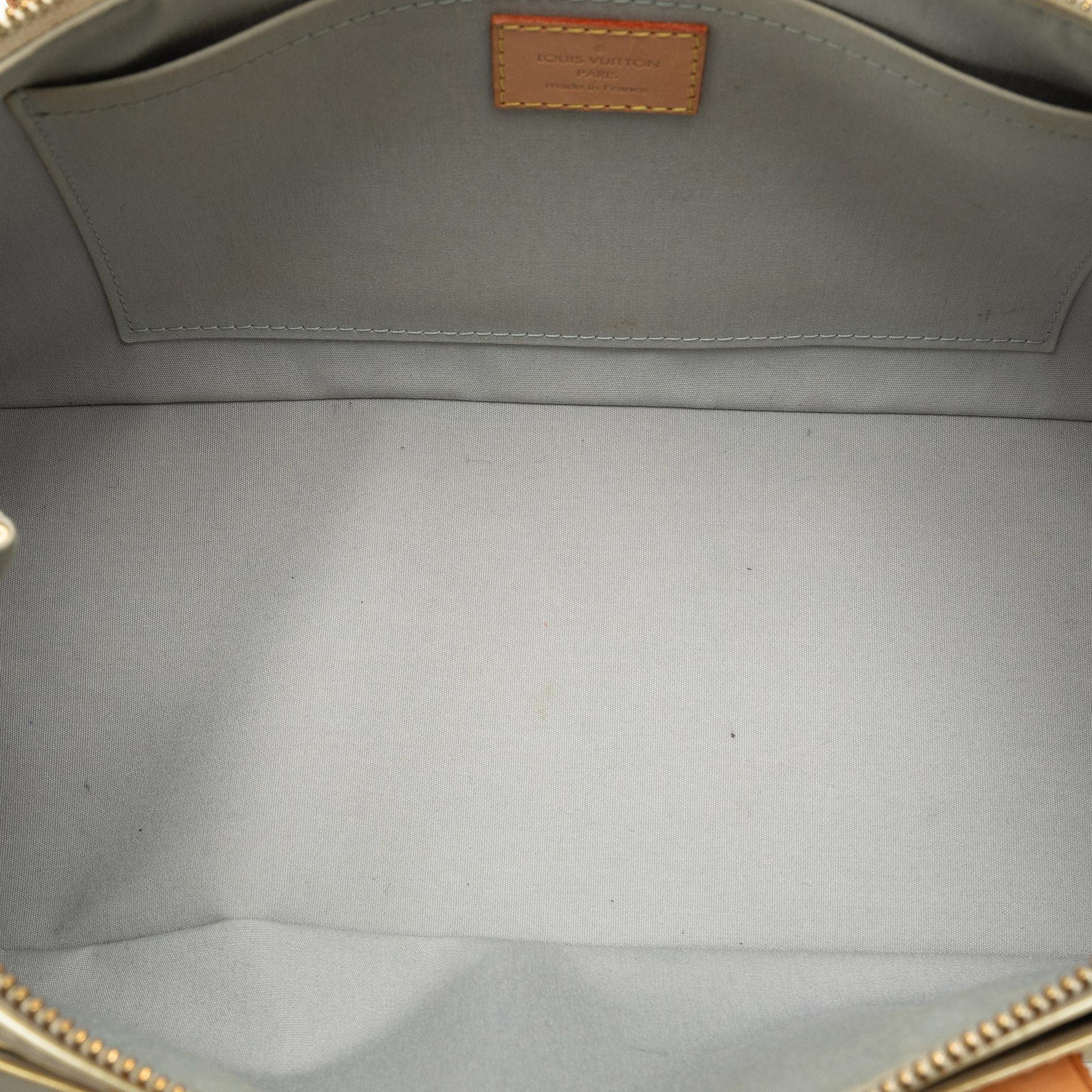 Louis Vuitton Monogram Vernis Rosewood Avenue (SHG-r4U42a)