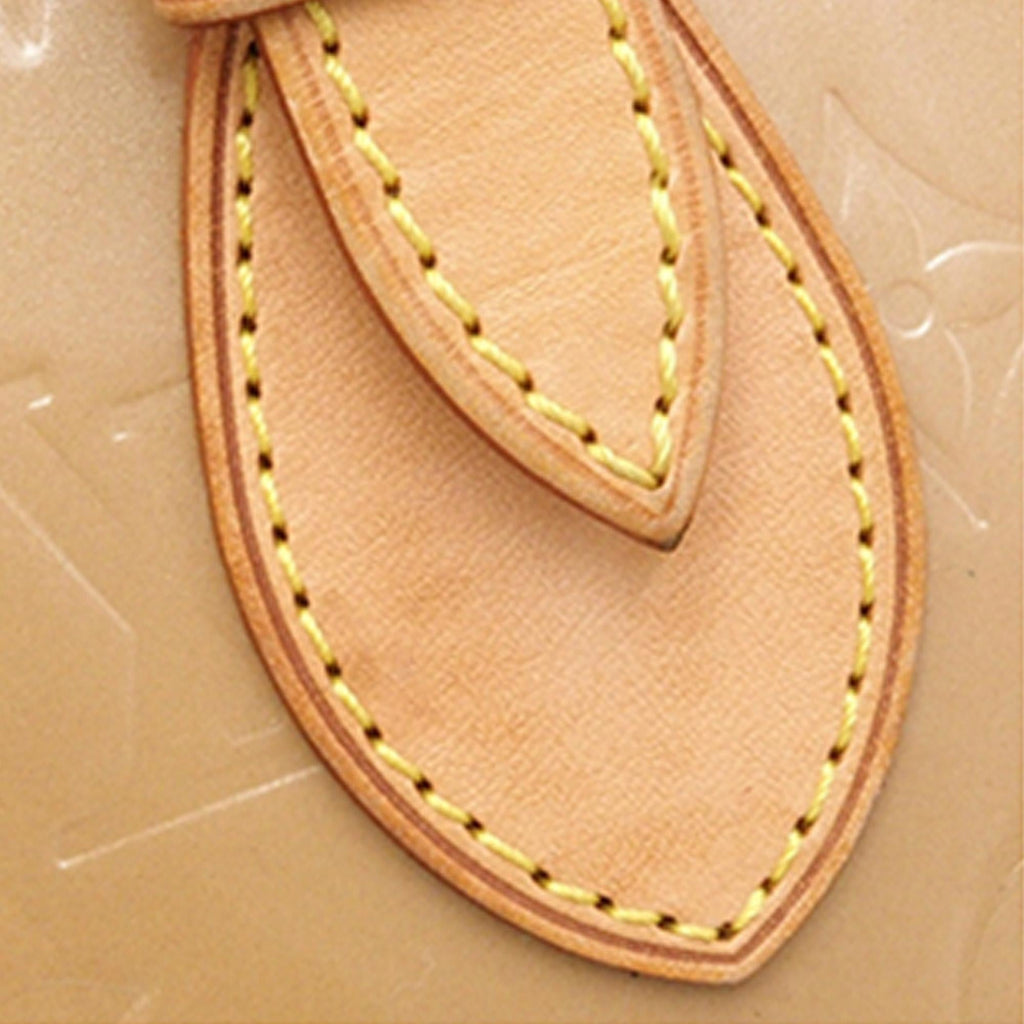 Louis Vuitton Monogram Vernis Rosewood Avenue (SHG-TTEBiI)