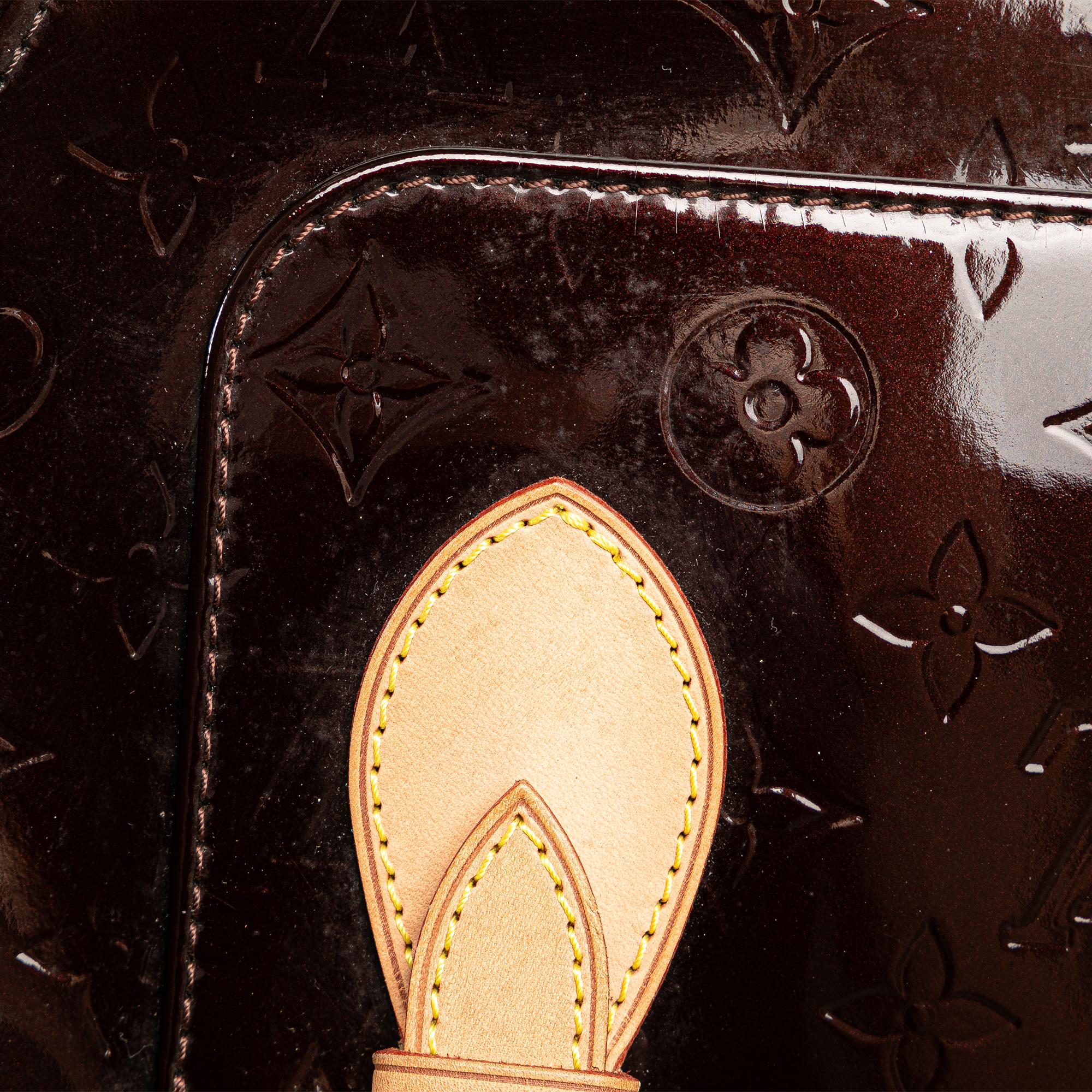 Louis Vuitton Monogram Vernis Rosewood Avenue (SHG-sl75K6)