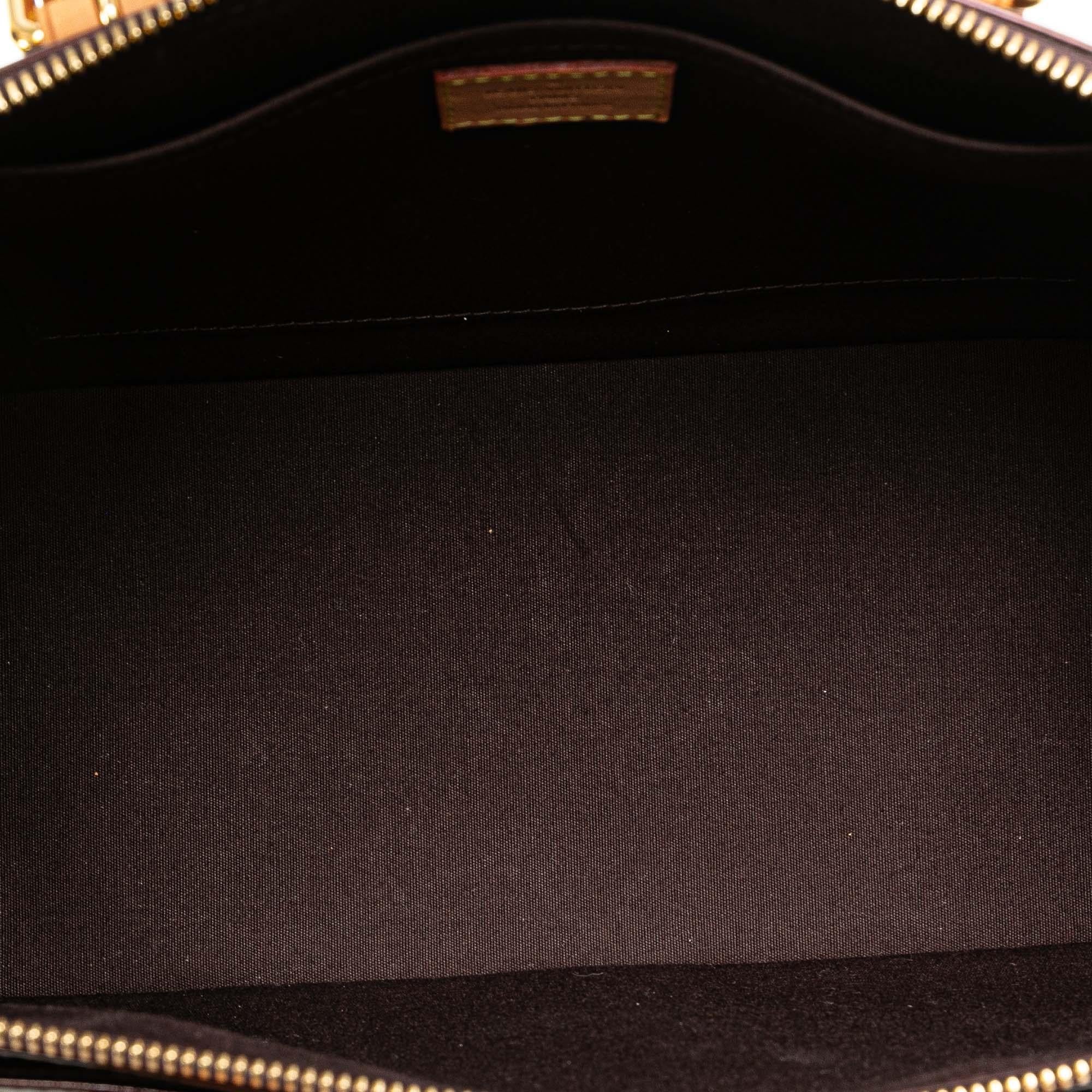 Louis Vuitton Monogram Vernis Rosewood Avenue (SHG-sbCmGJ)